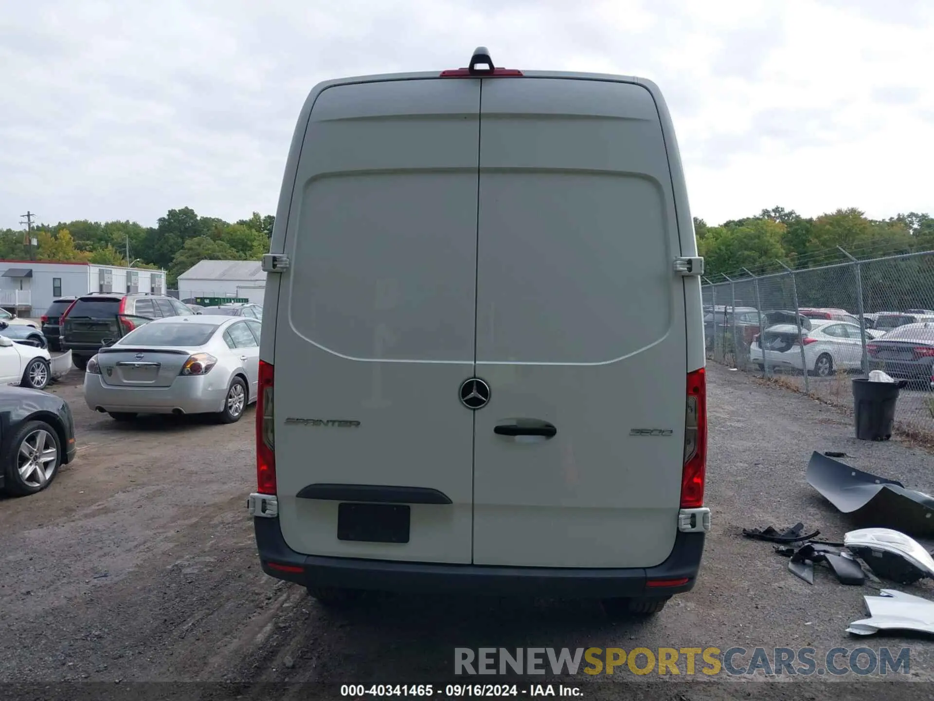 17 Photograph of a damaged car W1W40BHY6MT046951 MERCEDES-BENZ SPRINTER 2500 2021