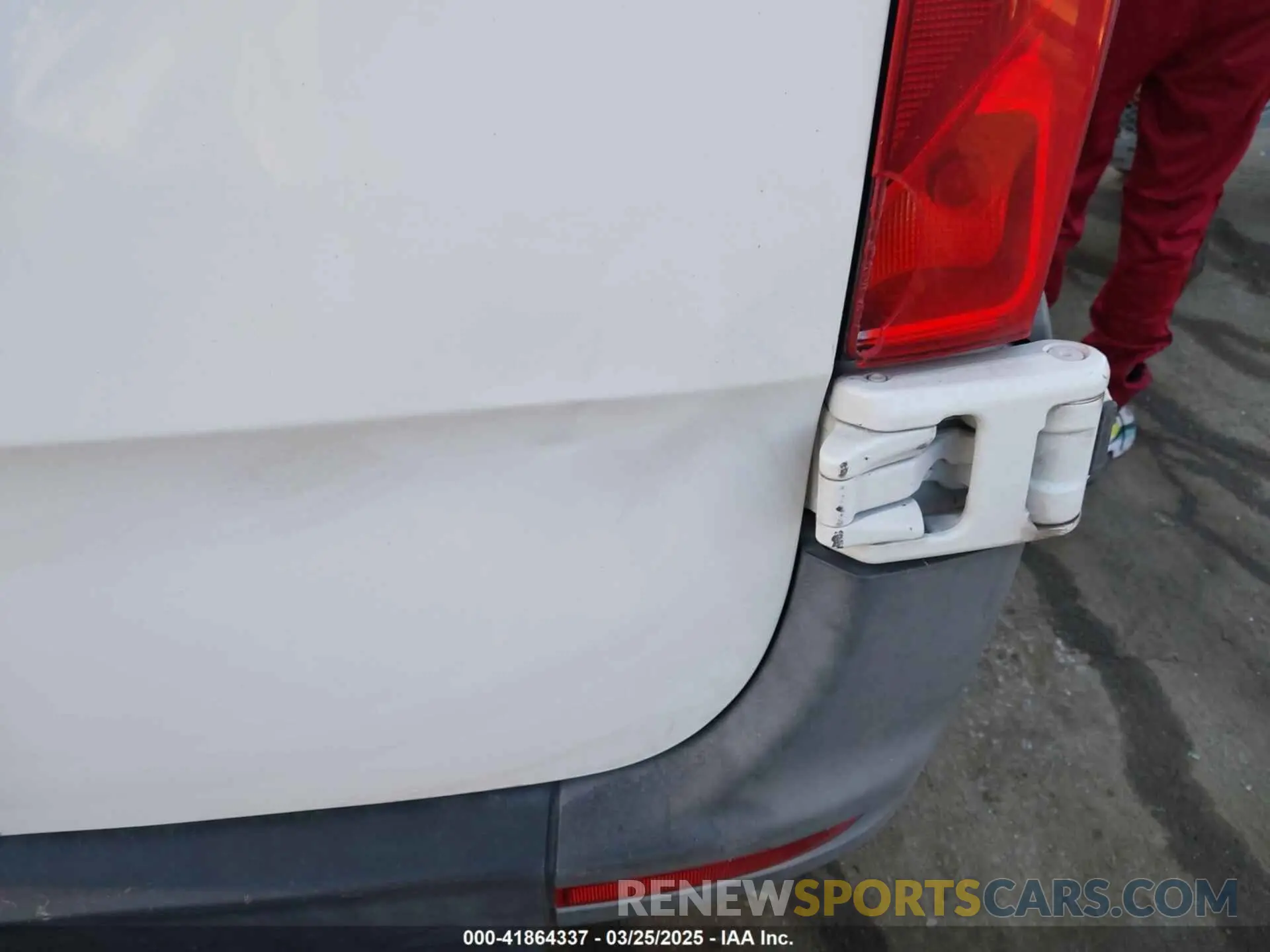 18 Photograph of a damaged car W1W40CHY4MT054679 MERCEDES-BENZ SPRINTER 2500 2021
