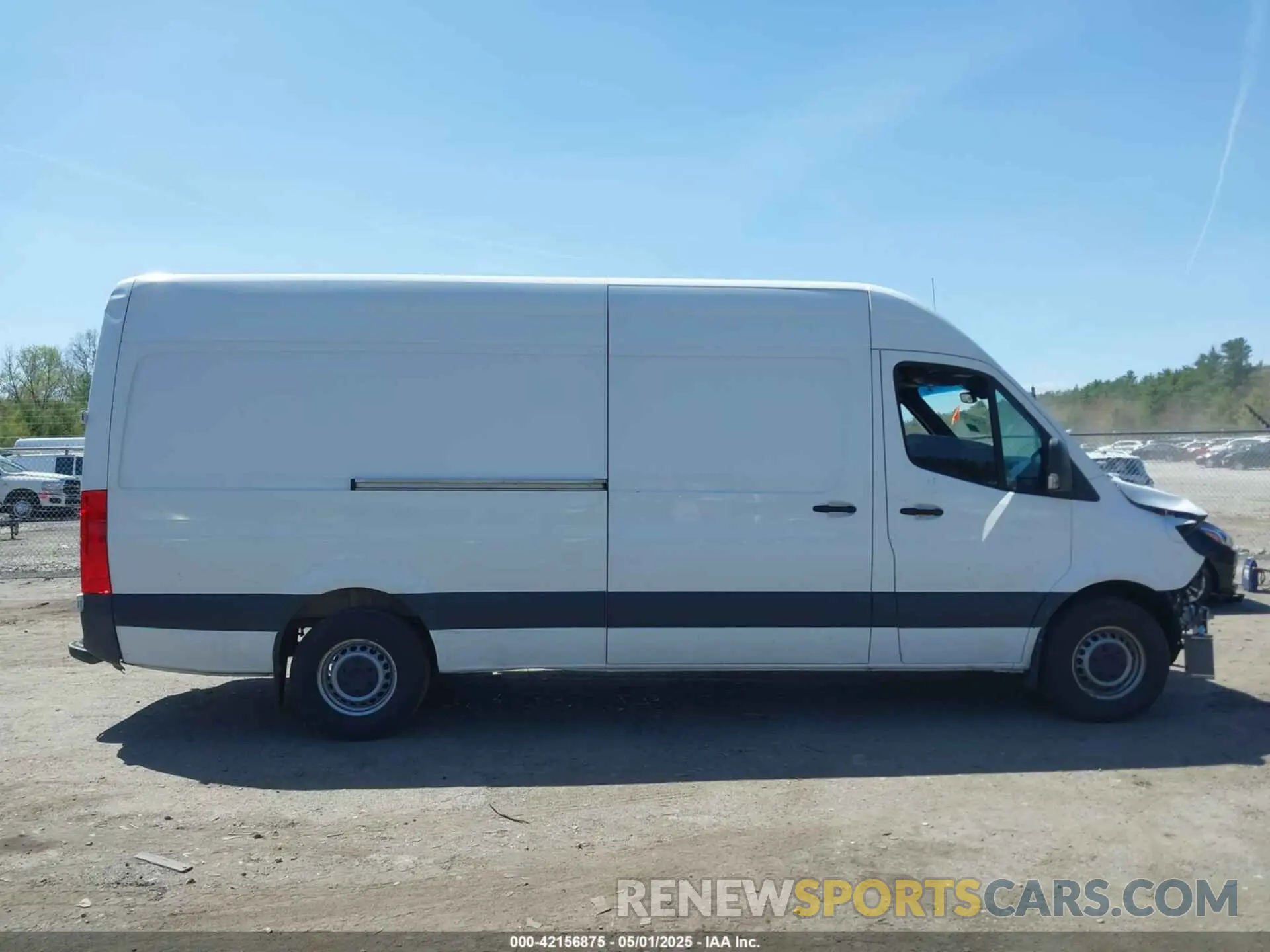 14 Photograph of a damaged car W1W40CHY4MT056383 MERCEDES-BENZ SPRINTER 2500 2021