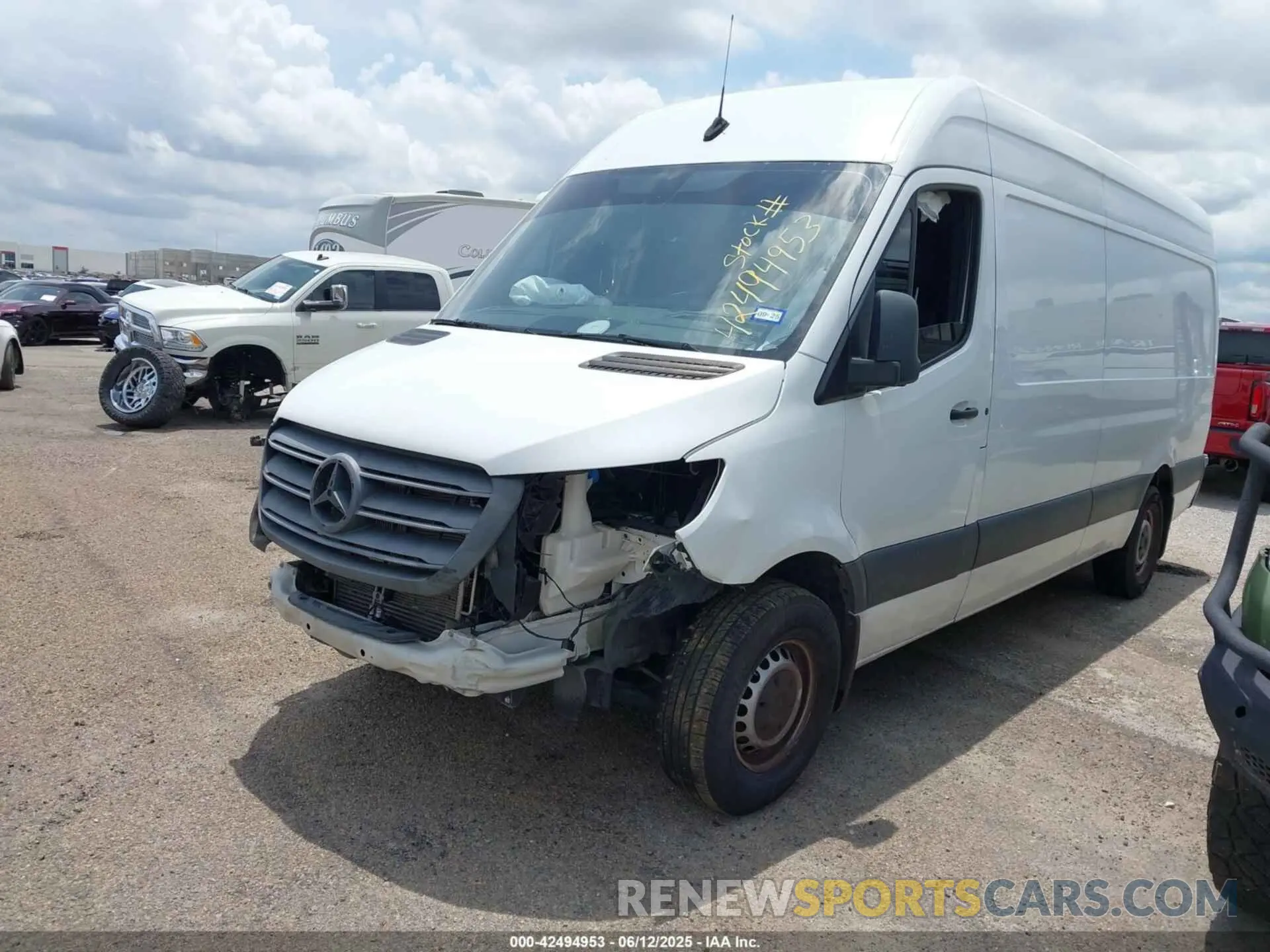 2 Photograph of a damaged car W1W40CHYXMT053469 MERCEDES-BENZ SPRINTER 2500 2021