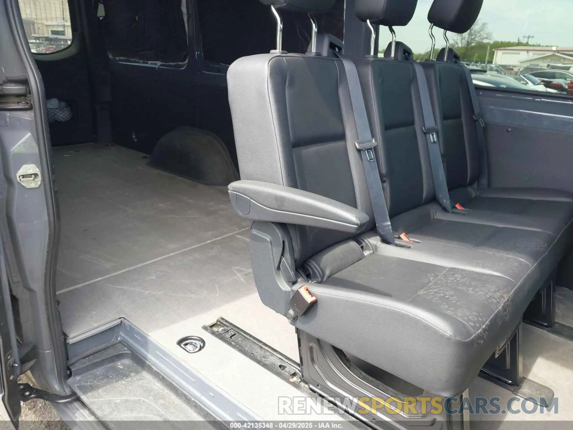 8 Photograph of a damaged car W1W4ECHY4MT079261 MERCEDES-BENZ SPRINTER 2500 2021