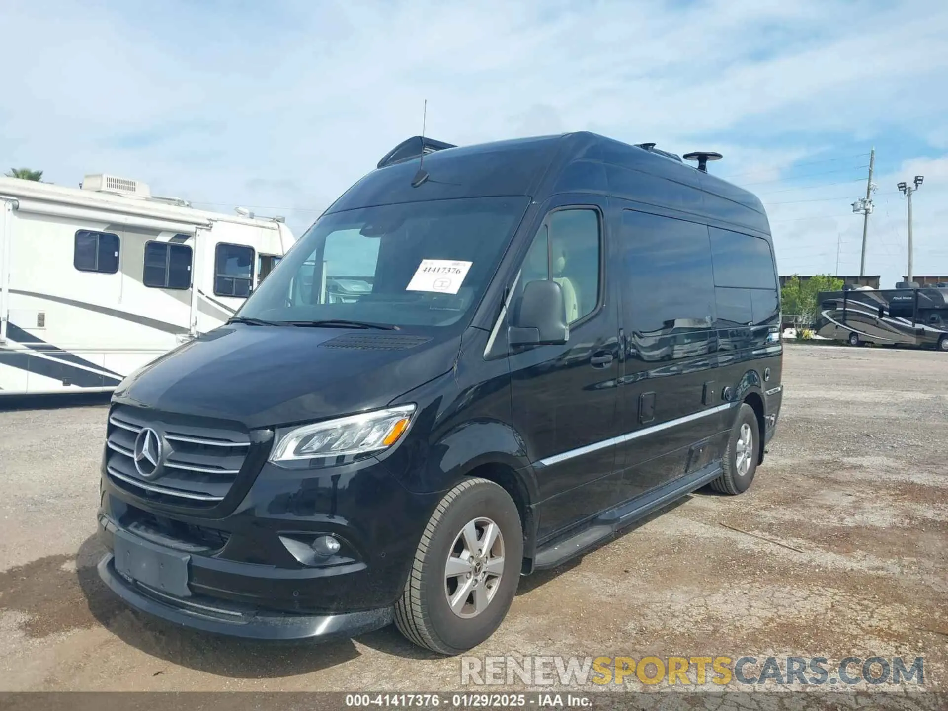 2 Photograph of a damaged car W1X4EBHY8MP408560 MERCEDES-BENZ SPRINTER 2500 2021