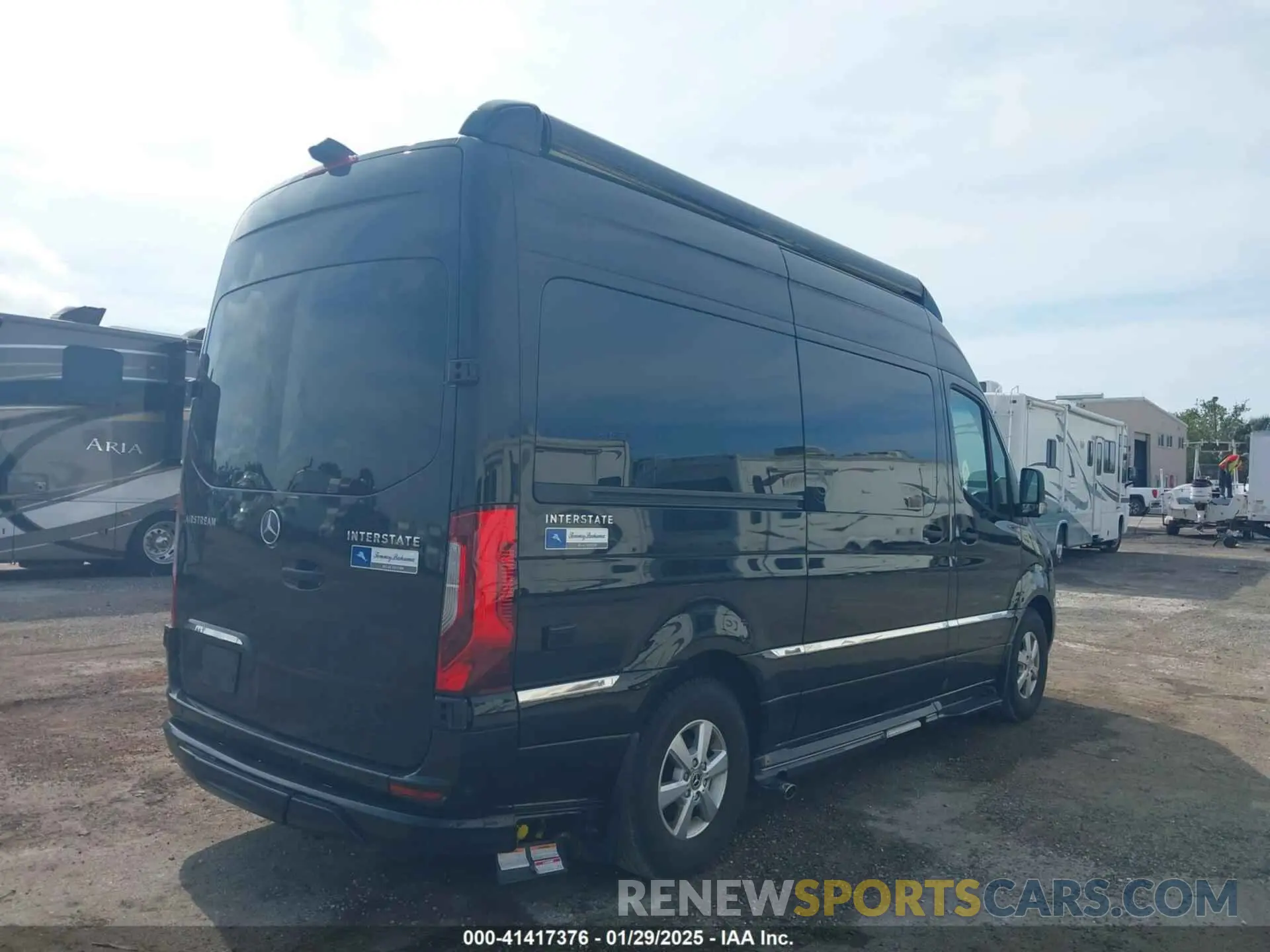 4 Photograph of a damaged car W1X4EBHY8MP408560 MERCEDES-BENZ SPRINTER 2500 2021