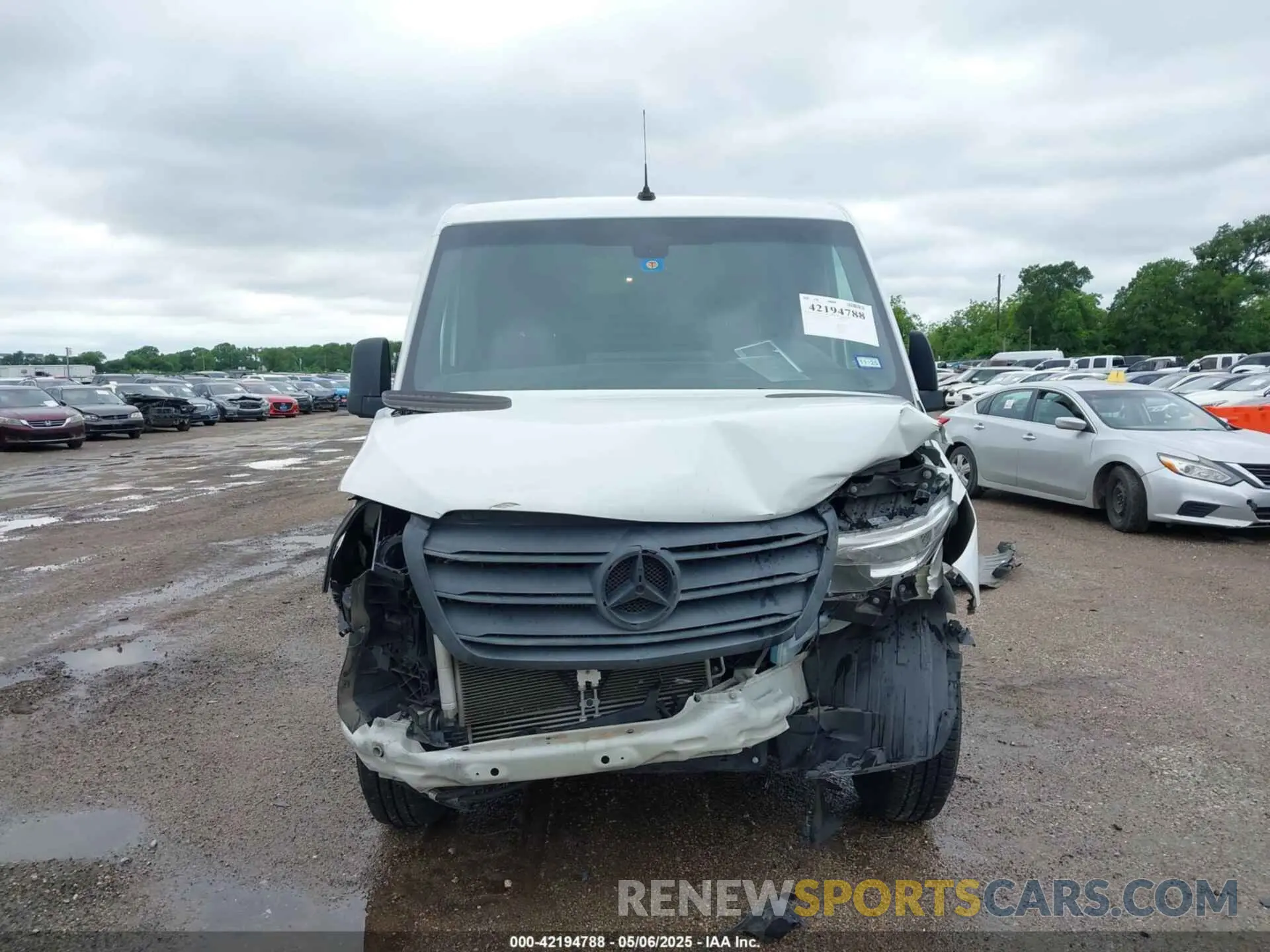 12 Photograph of a damaged car W1Y40BHY4MT064355 MERCEDES-BENZ SPRINTER 2500 2021