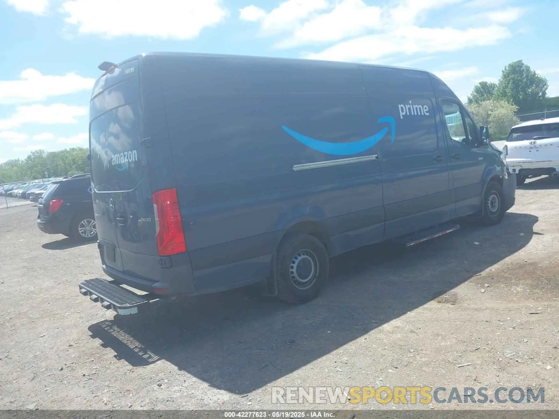 4 Photograph of a damaged car W1Y40CHY7MT072181 MERCEDES-BENZ SPRINTER 2500 2021