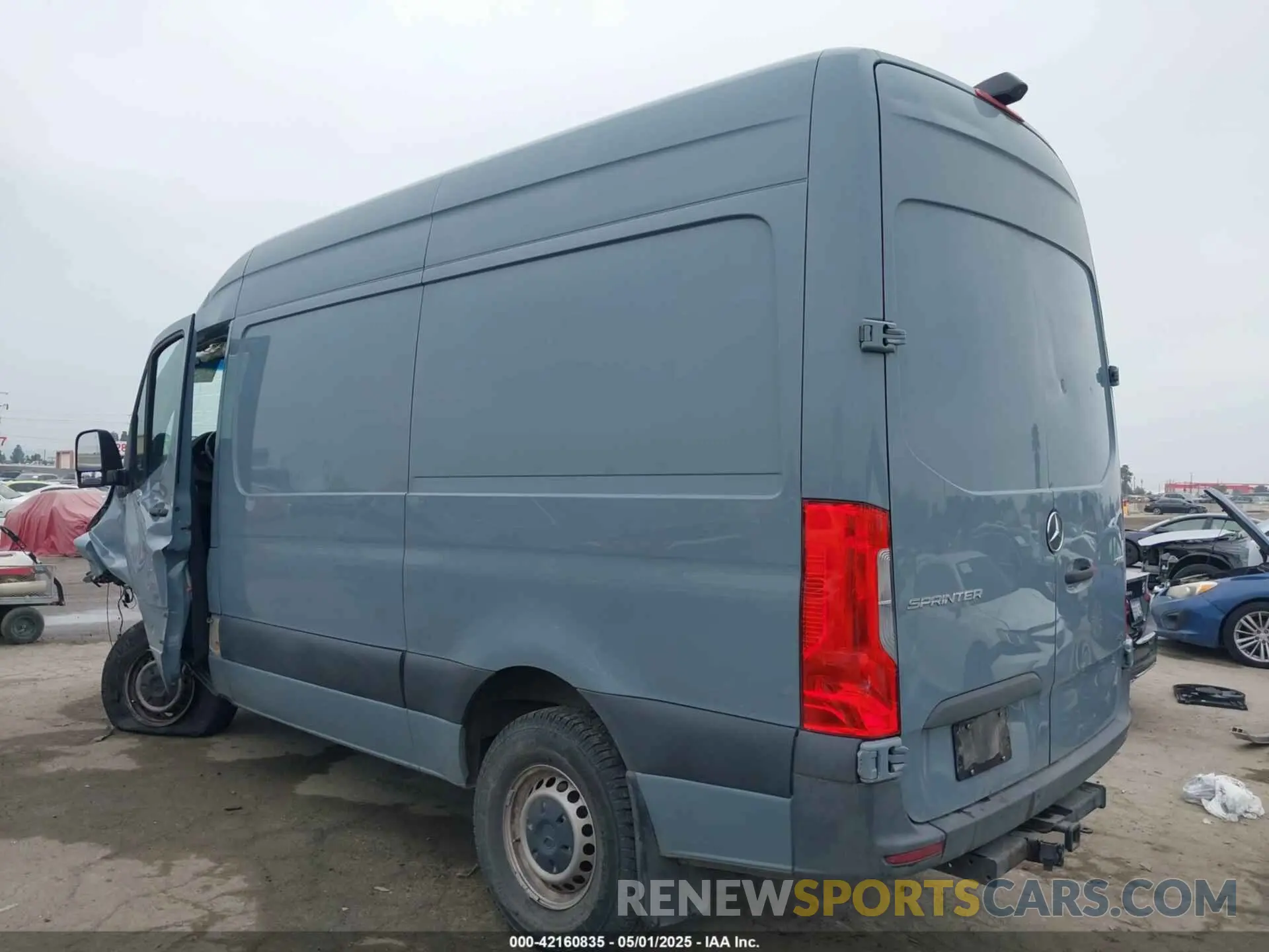 3 Photograph of a damaged car W1Y4EBVY6MT057476 MERCEDES-BENZ SPRINTER 2500 2021