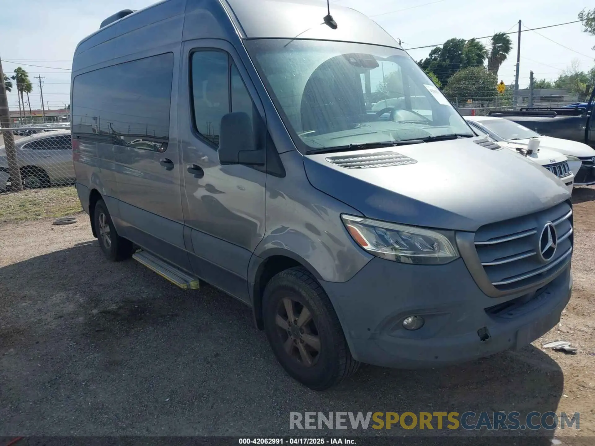 1 Photograph of a damaged car W1Z4DFHY6MT055096 MERCEDES-BENZ SPRINTER 2500 2021