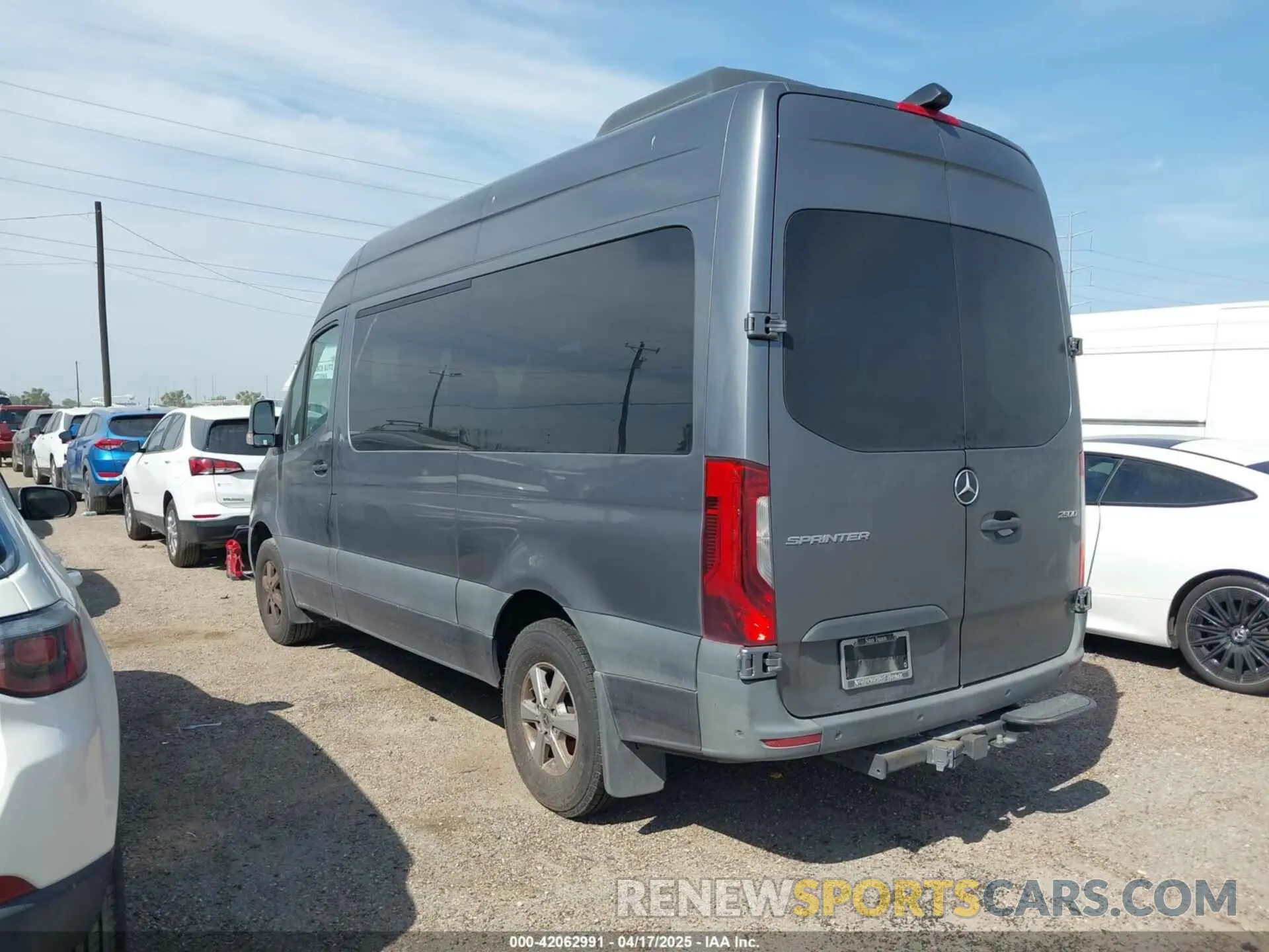3 Photograph of a damaged car W1Z4DFHY6MT055096 MERCEDES-BENZ SPRINTER 2500 2021
