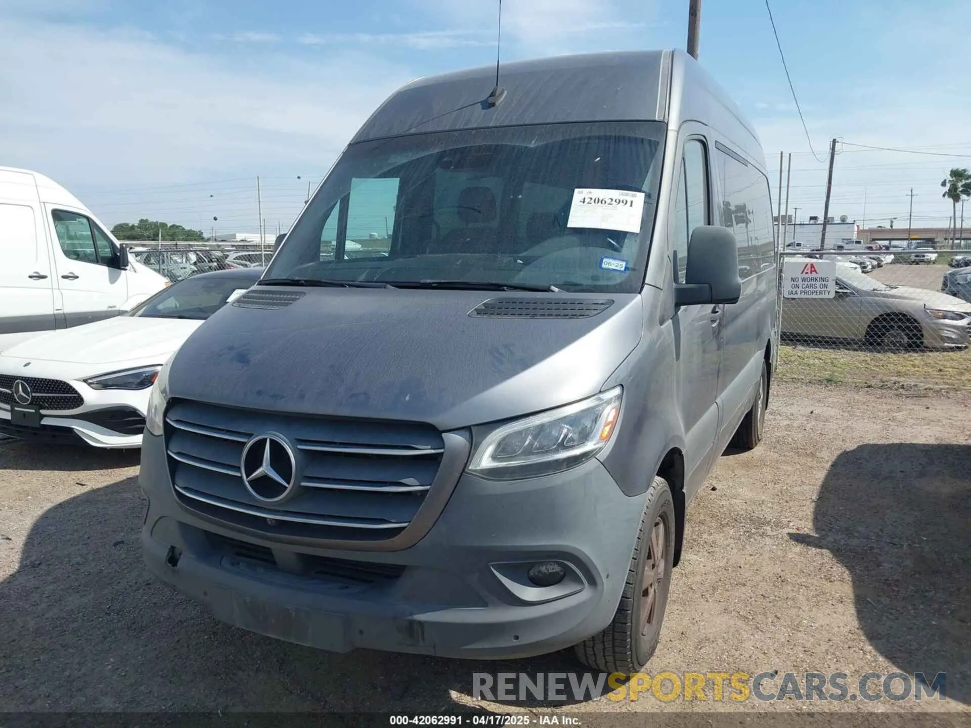 6 Photograph of a damaged car W1Z4DFHY6MT055096 MERCEDES-BENZ SPRINTER 2500 2021