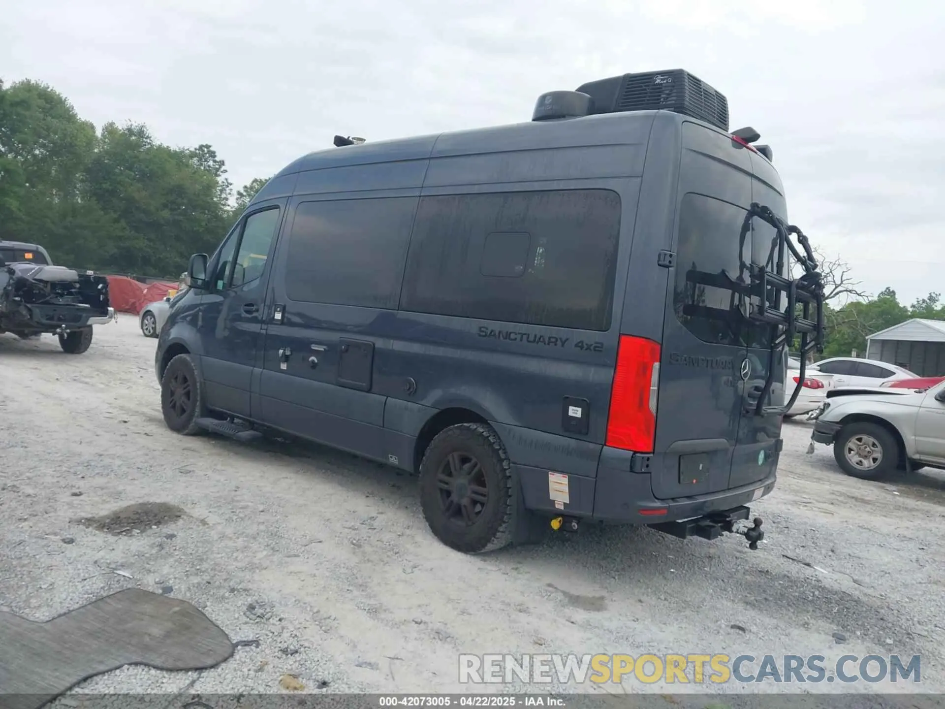 3 Photograph of a damaged car W1X4EBHY6NP470671 MERCEDES-BENZ SPRINTER 2500 2022