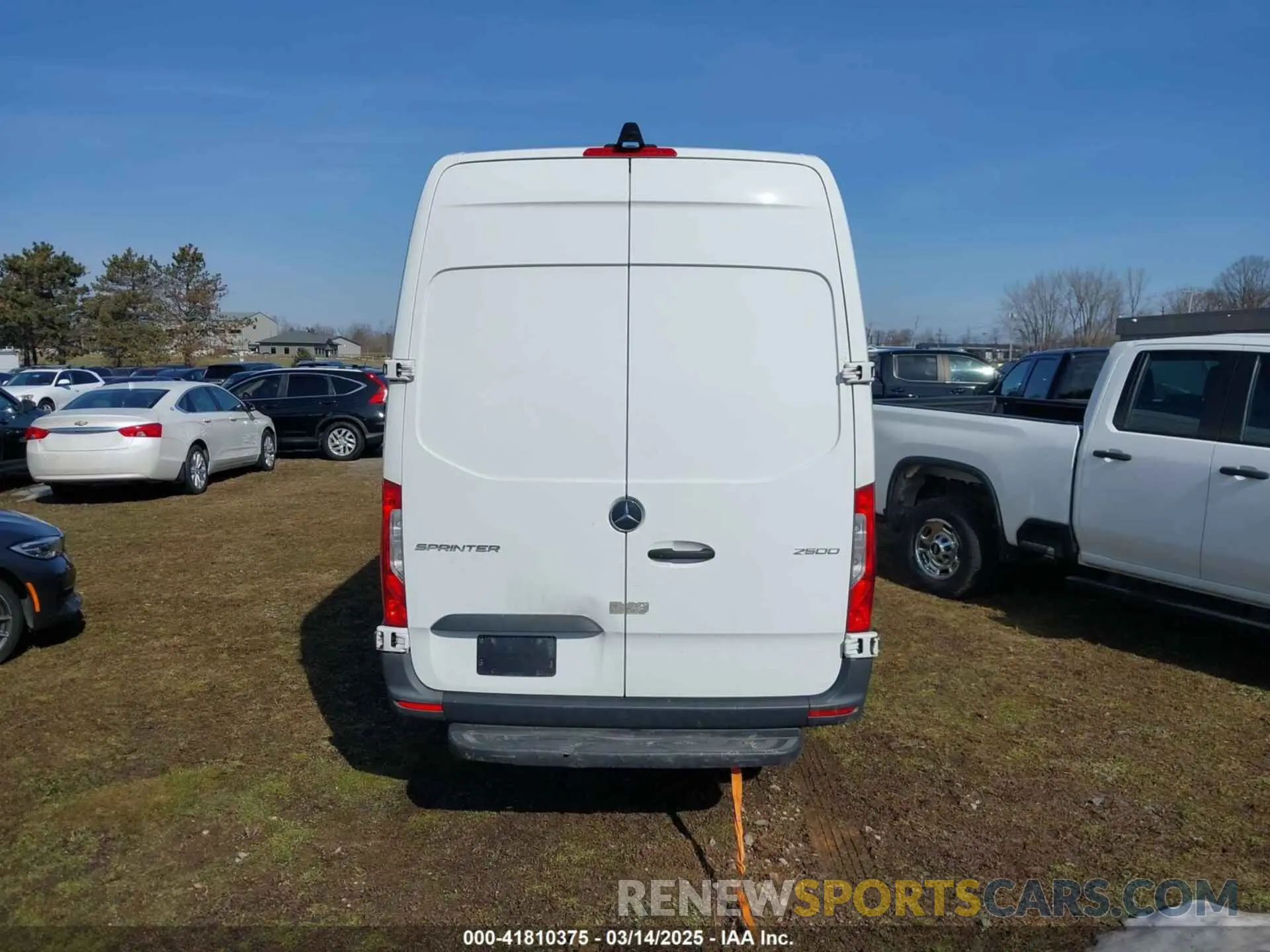 16 Photograph of a damaged car W1Y4DDHY5NT082994 MERCEDES-BENZ SPRINTER 2500 2022