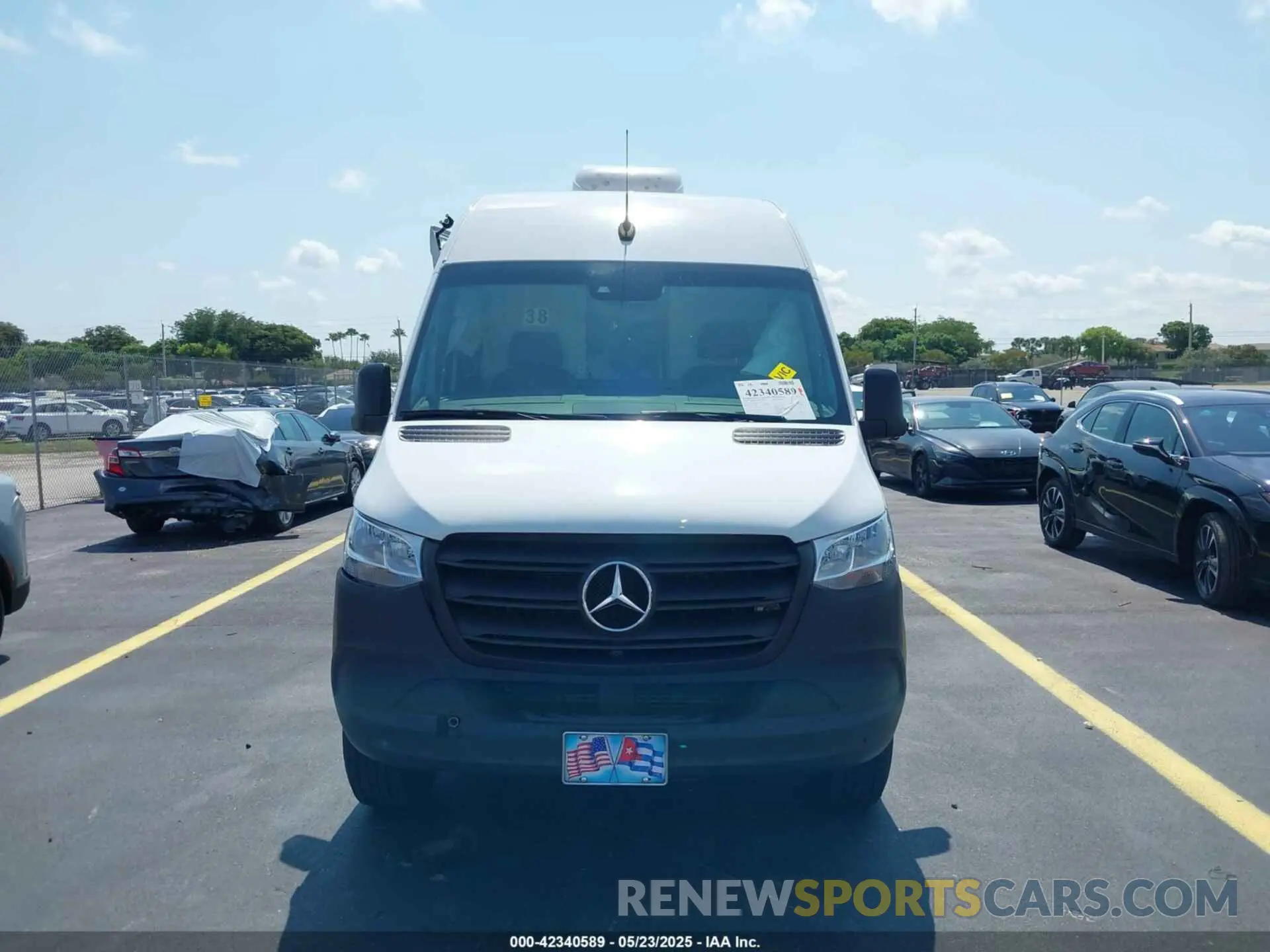 12 Photograph of a damaged car W1Y4DDHY6NT084561 MERCEDES-BENZ SPRINTER 2500 2022