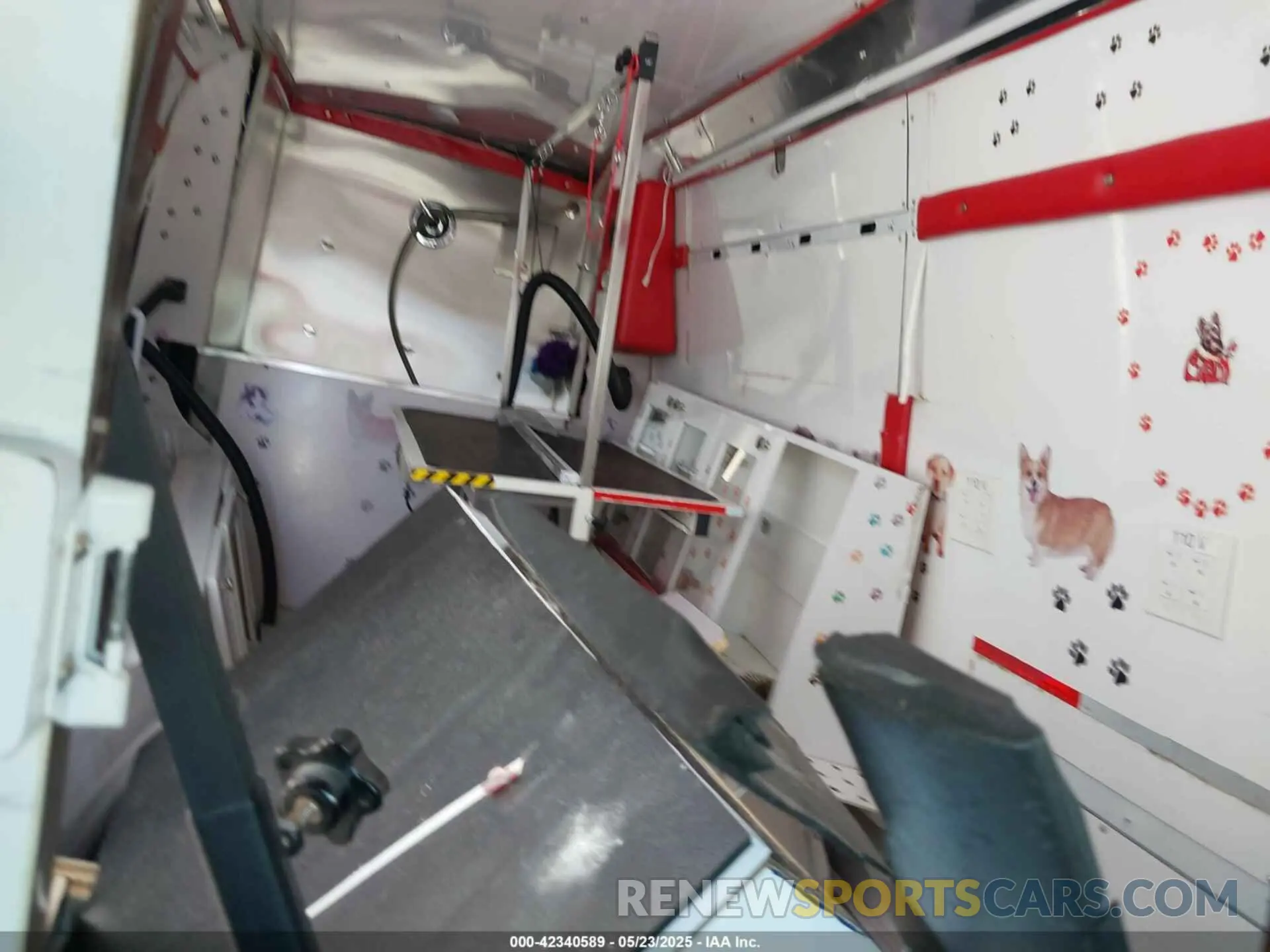 8 Photograph of a damaged car W1Y4DDHY6NT084561 MERCEDES-BENZ SPRINTER 2500 2022