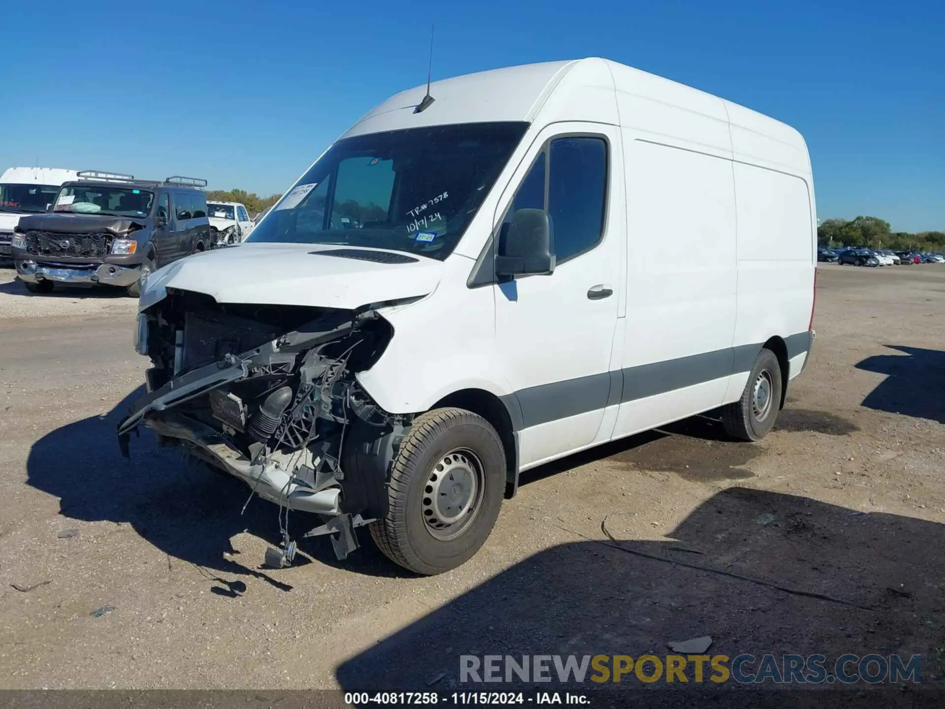 2 Photograph of a damaged car W1Y4EBHY1NT105169 MERCEDES-BENZ SPRINTER 2500 2022