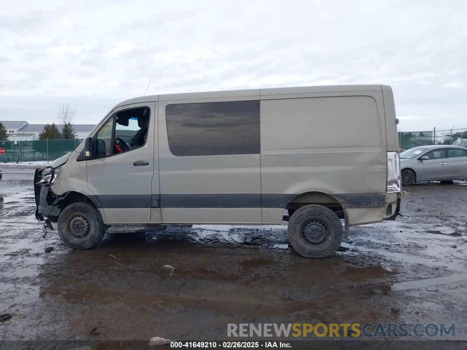 14 Photograph of a damaged car W1Y4EBVY0NT112828 MERCEDES-BENZ SPRINTER 2500 2022