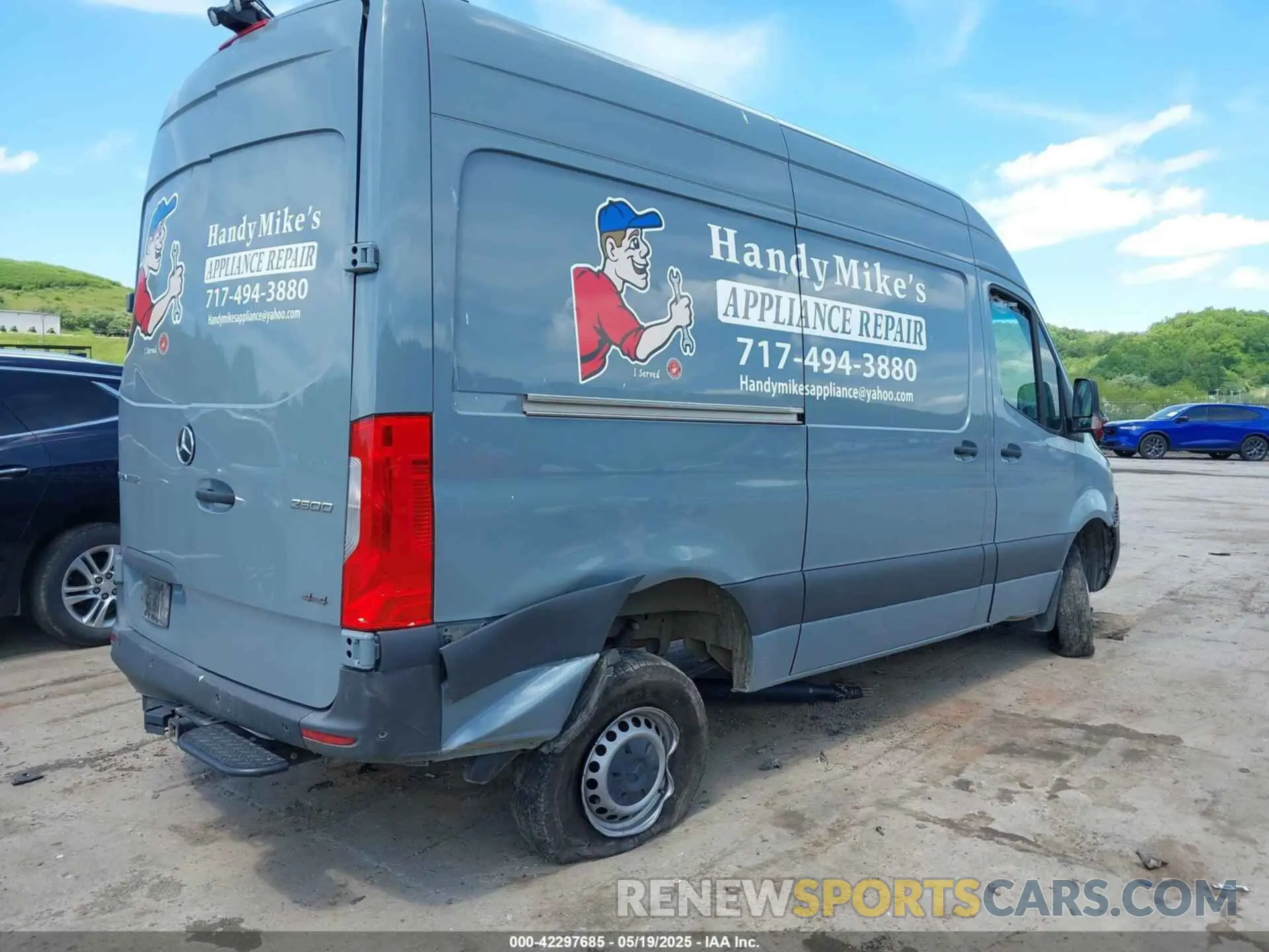 4 Photograph of a damaged car W1Y4EBVYXNT102355 MERCEDES-BENZ SPRINTER 2500 2022