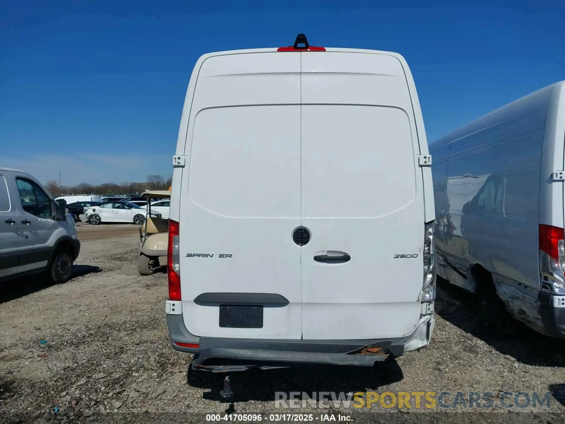 16 Photograph of a damaged car W1Y4ECHY5NT081741 MERCEDES-BENZ SPRINTER 2500 2022