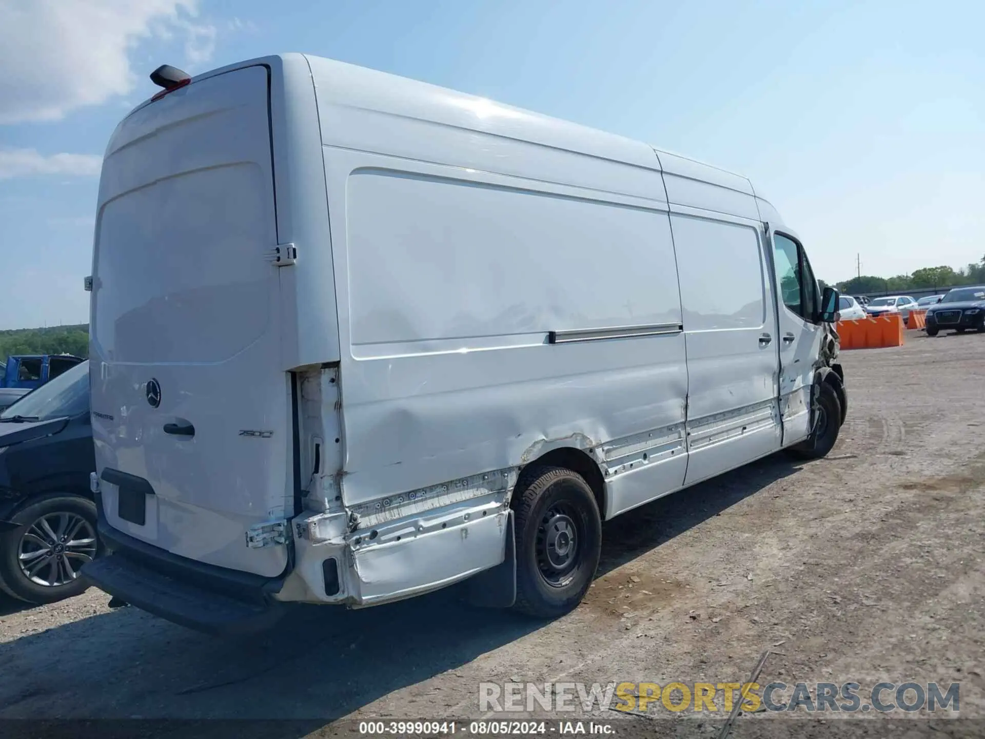 4 Photograph of a damaged car W1Y4ECHY8NT092037 MERCEDES-BENZ SPRINTER 2500 2022