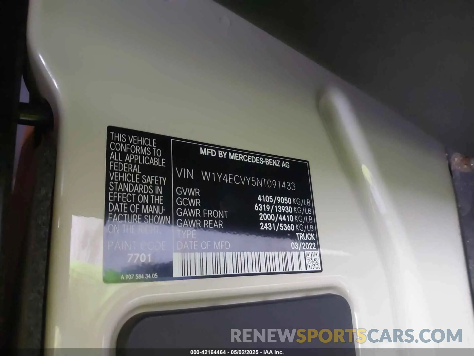 9 Photograph of a damaged car W1Y4ECVY5NT091433 MERCEDES-BENZ SPRINTER 2500 2022