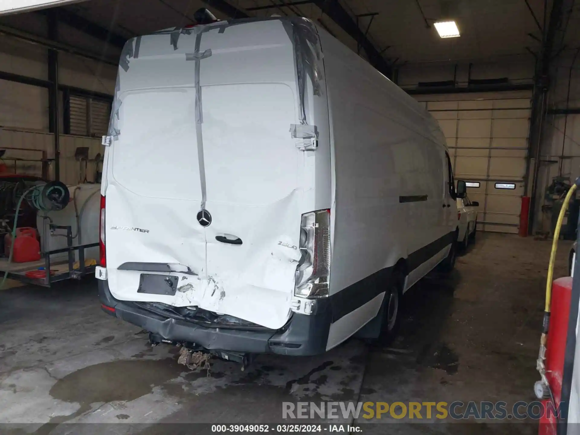 4 Photograph of a damaged car W1Y4EDHY2NT087888 MERCEDES-BENZ SPRINTER 2500 2022