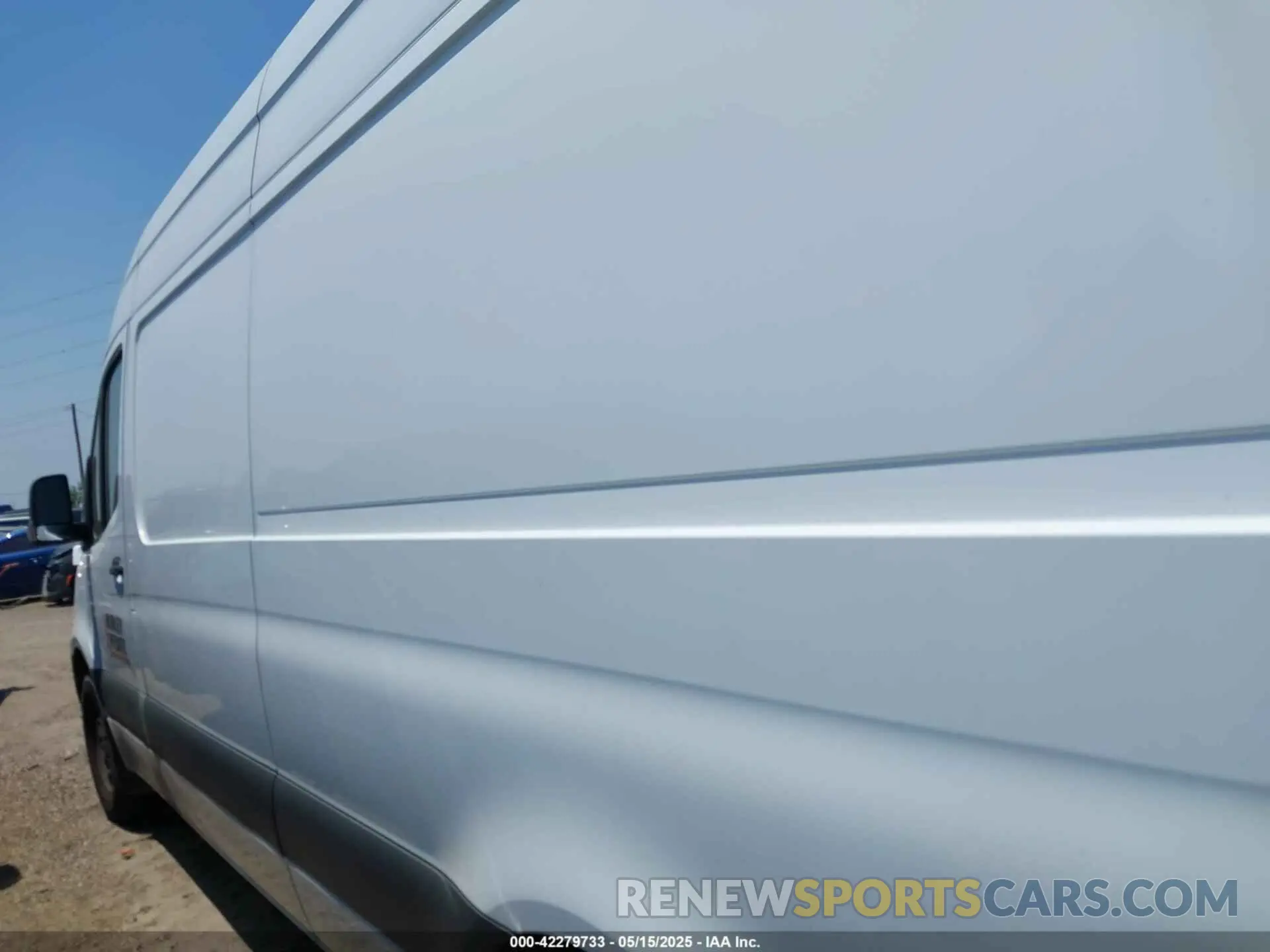 14 Photograph of a damaged car W1Y4EDHY6NT088610 MERCEDES-BENZ SPRINTER 2500 2022