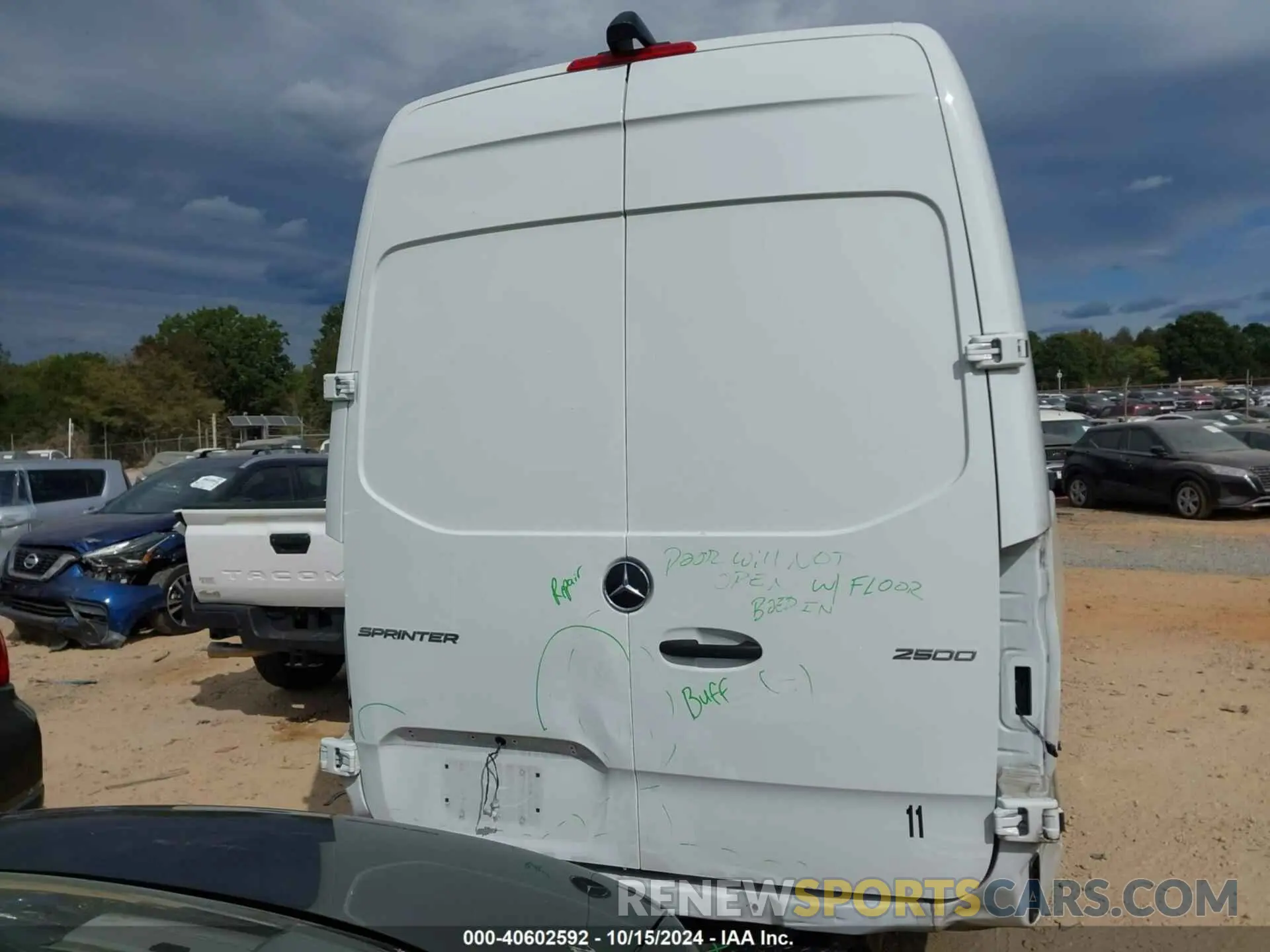 16 Photograph of a damaged car W1Y40CHY2PT128757 MERCEDES-BENZ SPRINTER 2500 2023