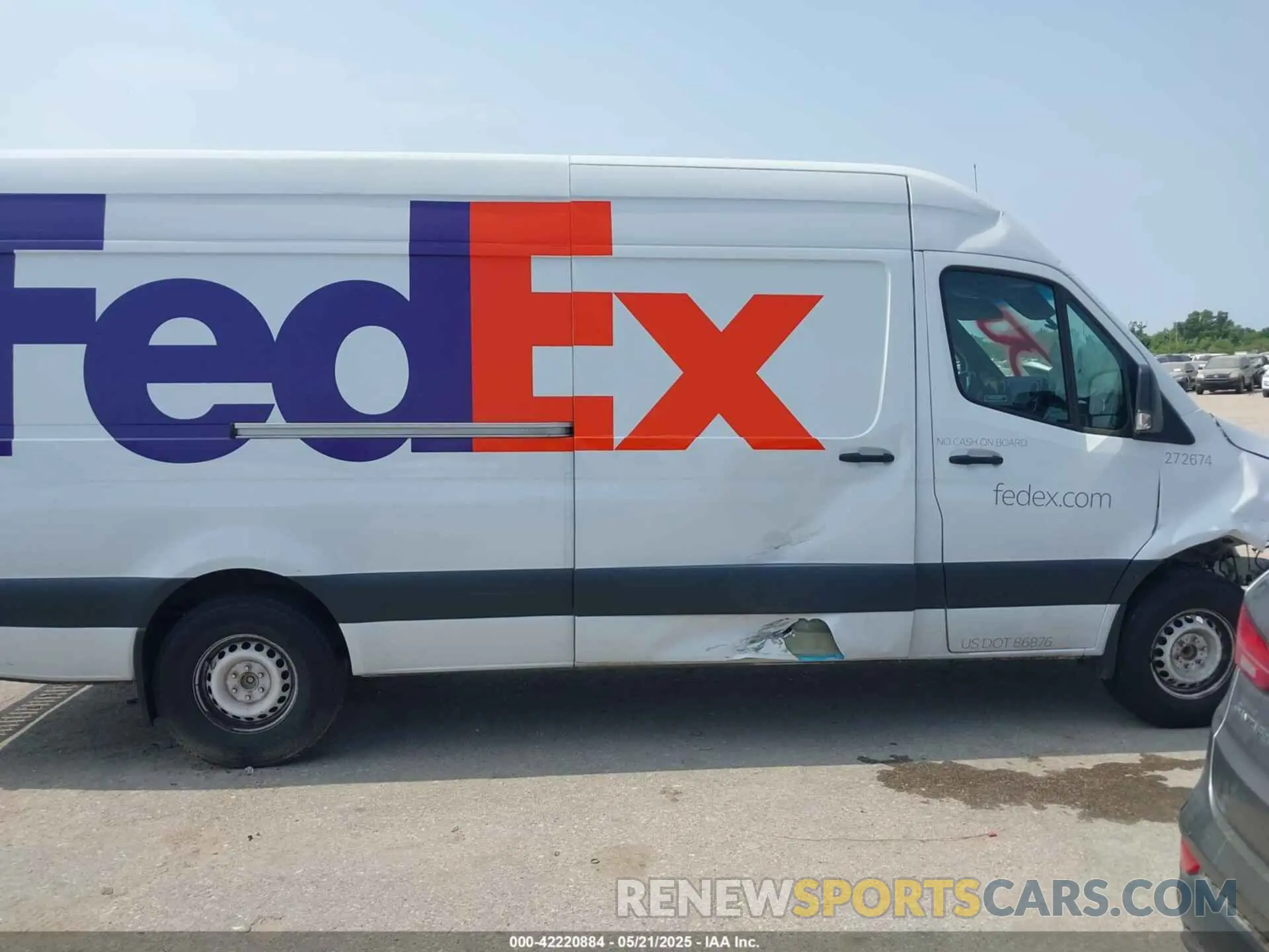 13 Photograph of a damaged car W1Y4KCHY7PT145791 MERCEDES-BENZ SPRINTER 2500 2023