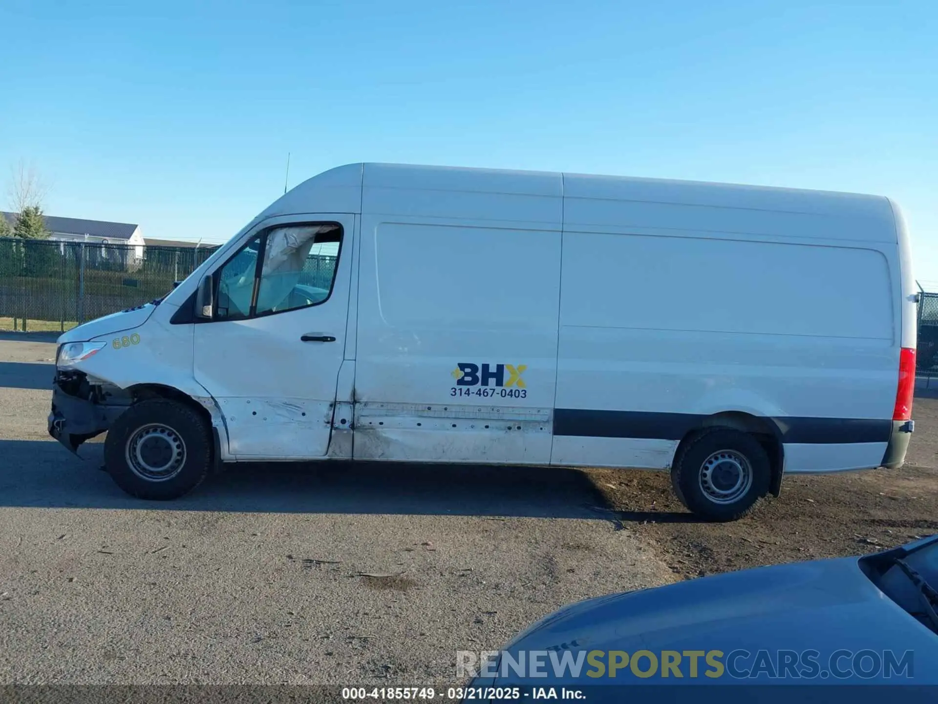 14 Photograph of a damaged car W1Y4KCHY9PT135151 MERCEDES-BENZ SPRINTER 2500 2023