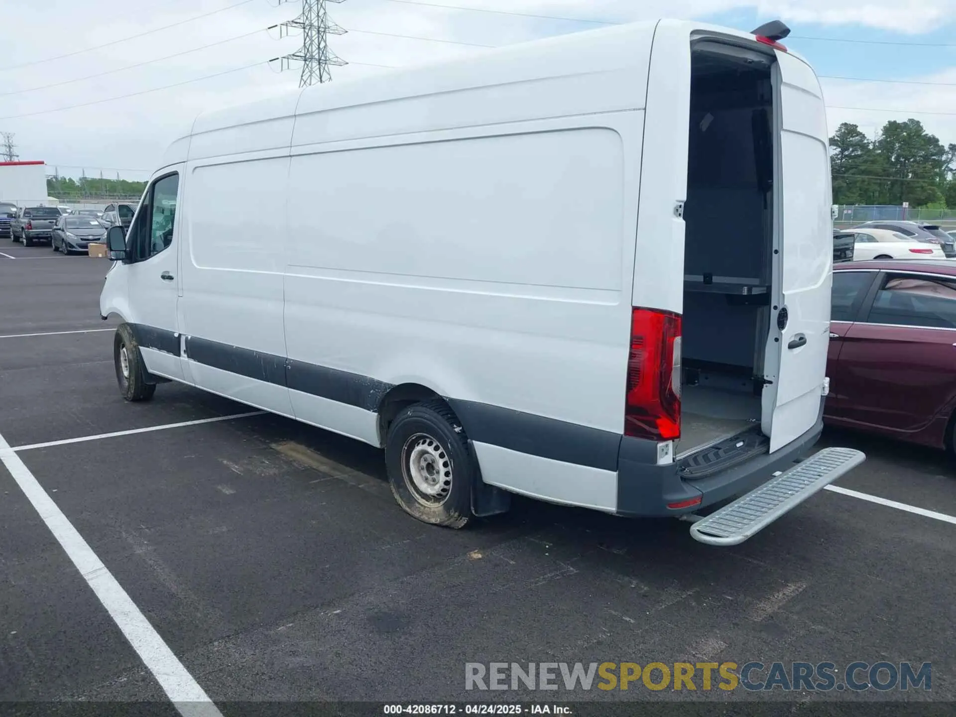 3 Photograph of a damaged car W1Y4KCHY9PT138583 MERCEDES-BENZ SPRINTER 2500 2023