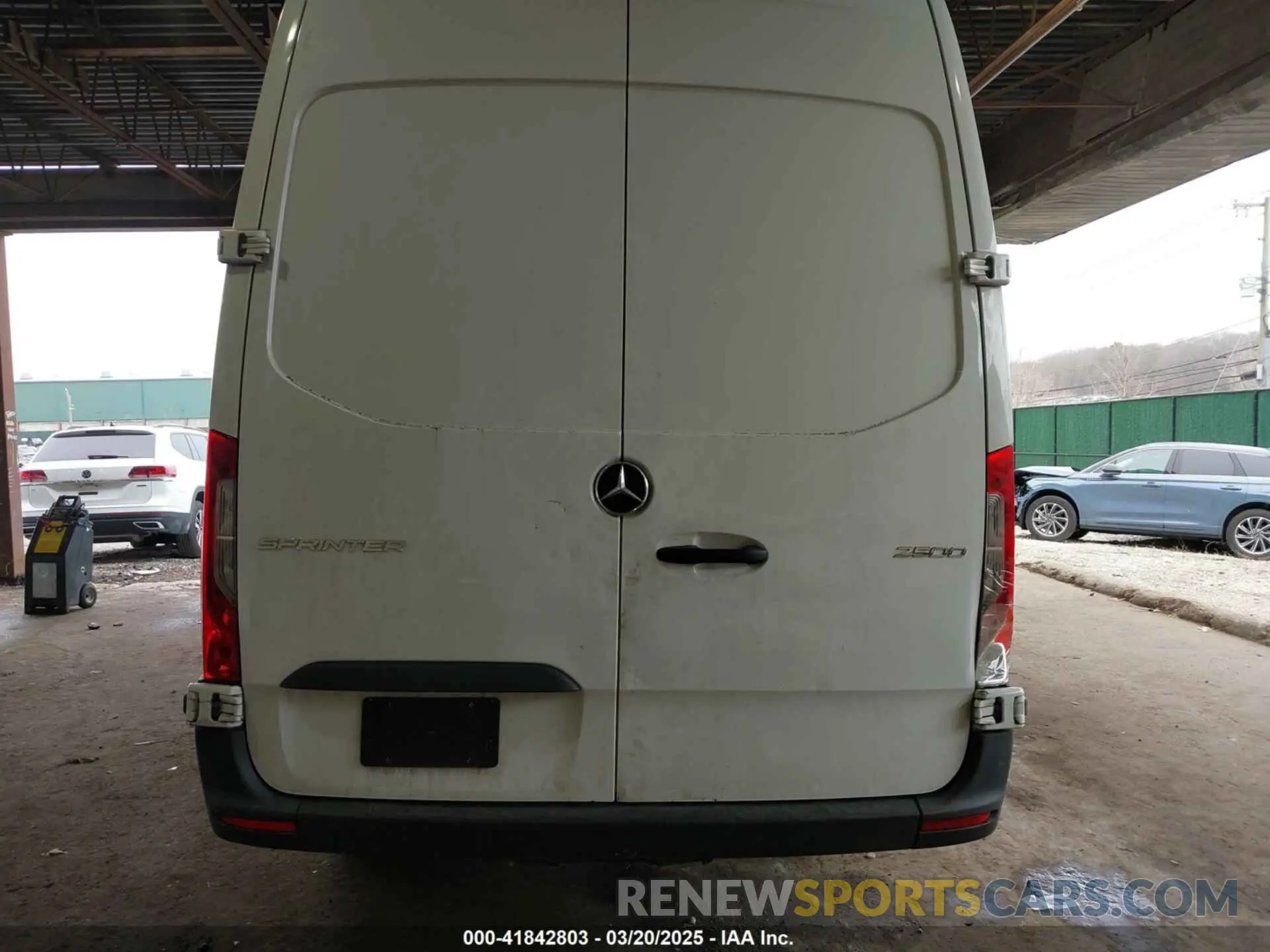 16 Photograph of a damaged car W1Y4KCHYXPT113255 MERCEDES-BENZ SPRINTER 2500 2023