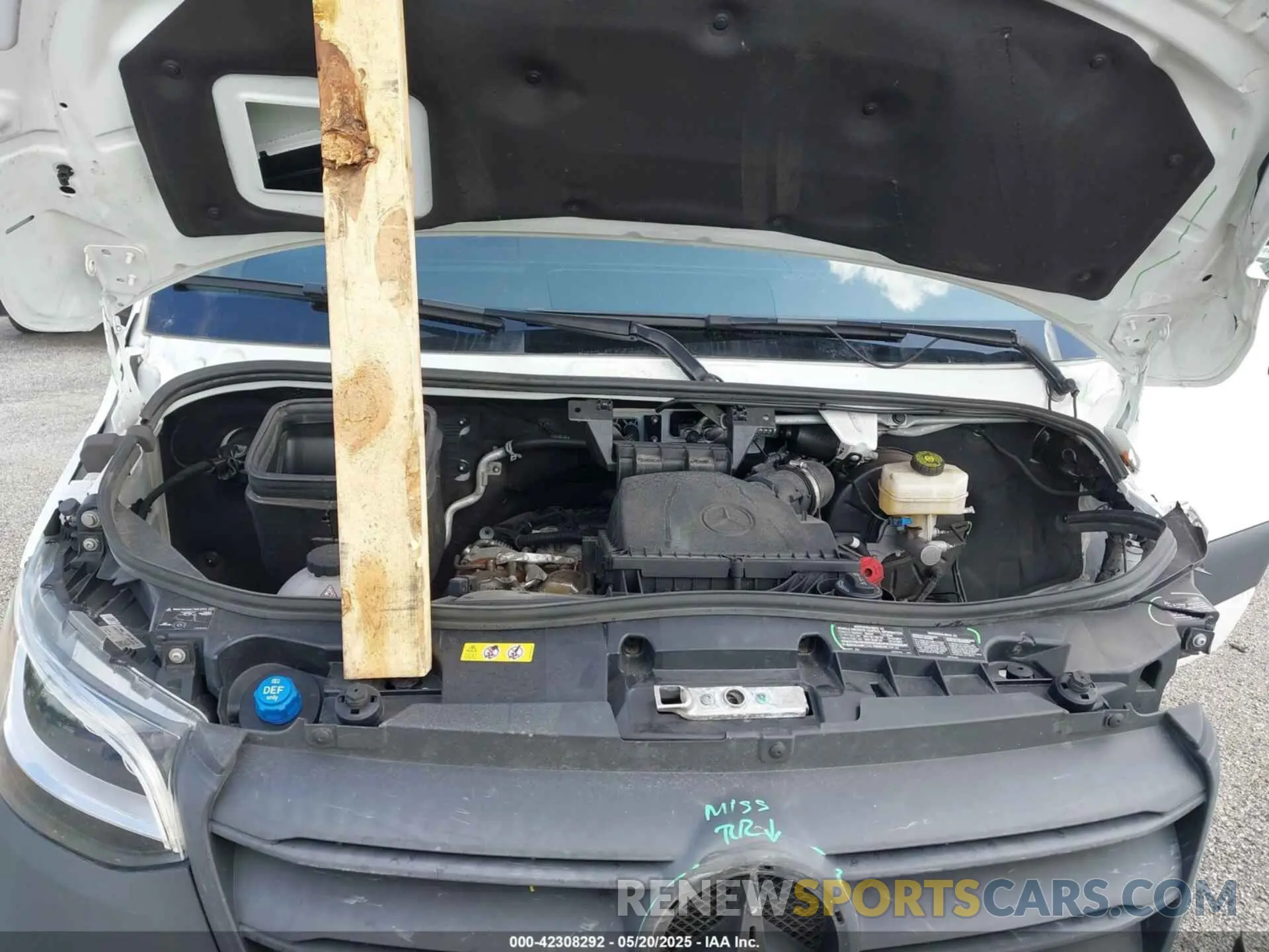 10 Photograph of a damaged car W1Y4NDHY5PT151232 MERCEDES-BENZ SPRINTER 2500 2023