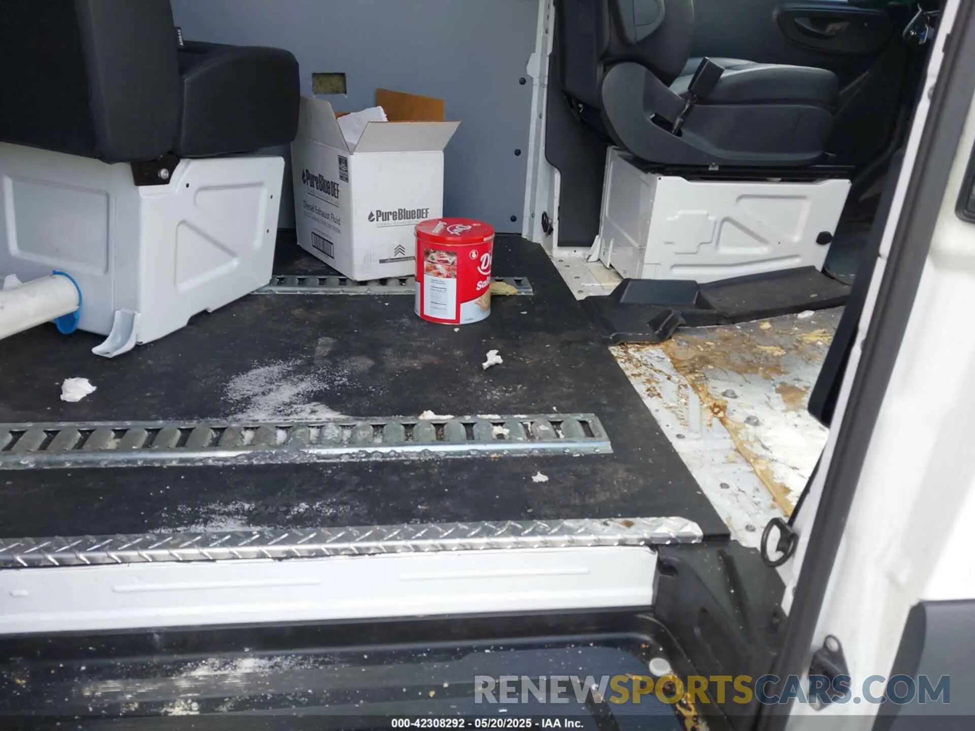 8 Photograph of a damaged car W1Y4NDHY5PT151232 MERCEDES-BENZ SPRINTER 2500 2023