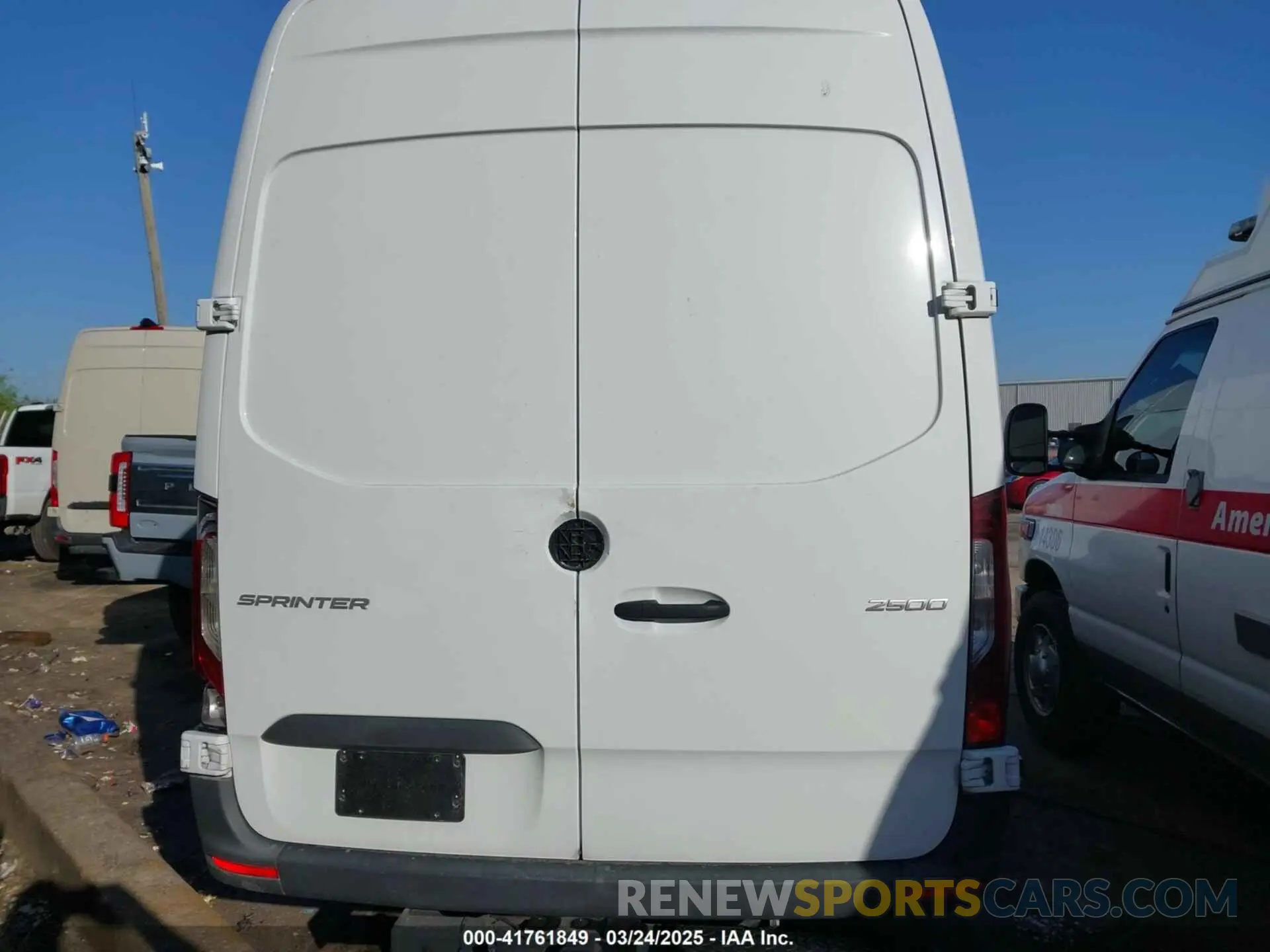 15 Photograph of a damaged car W1Y4NDHY9PT149970 MERCEDES-BENZ SPRINTER 2500 2023