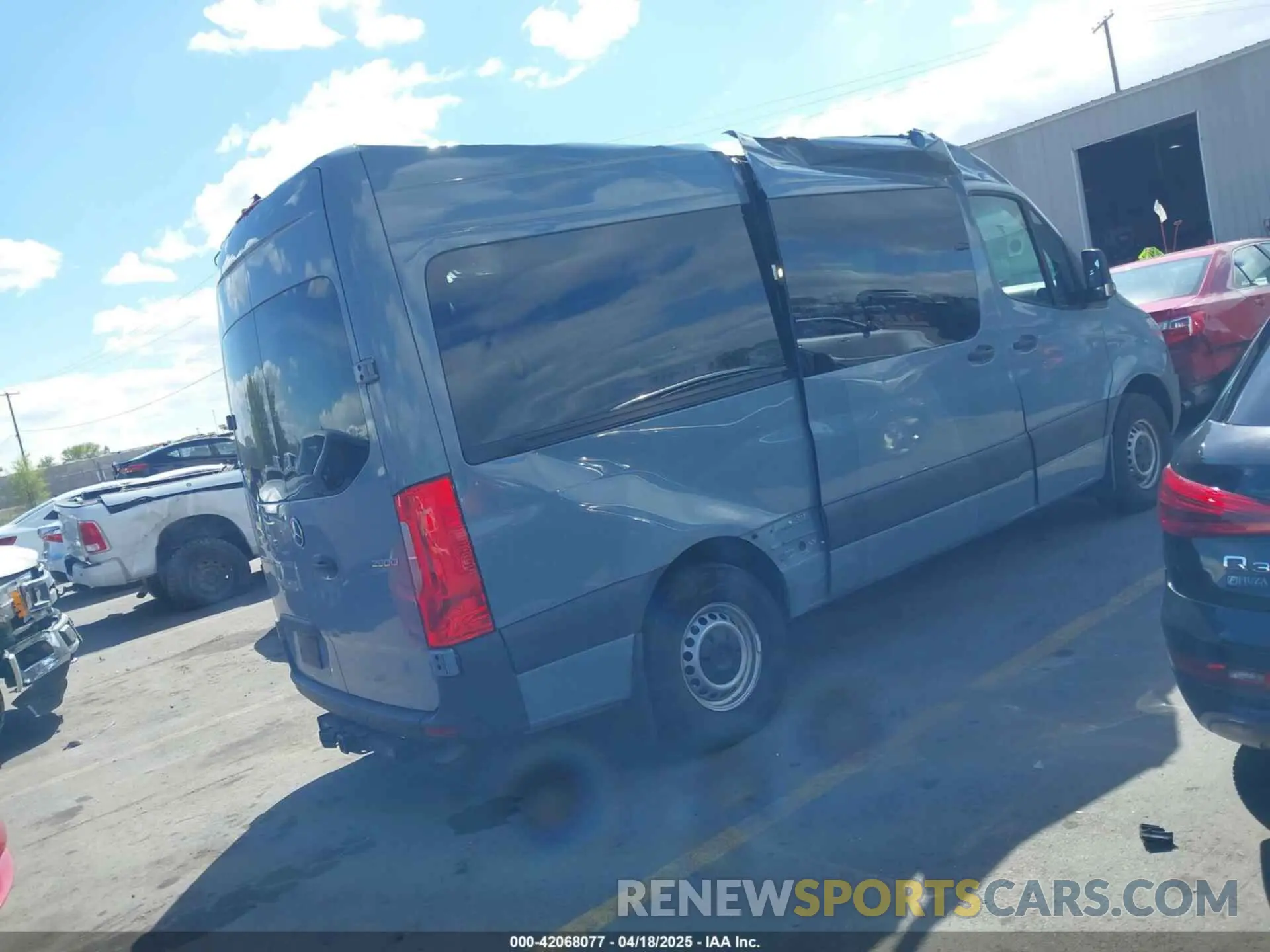 4 Photograph of a damaged car W1Z40FHY9PT144516 MERCEDES-BENZ SPRINTER 2500 2023