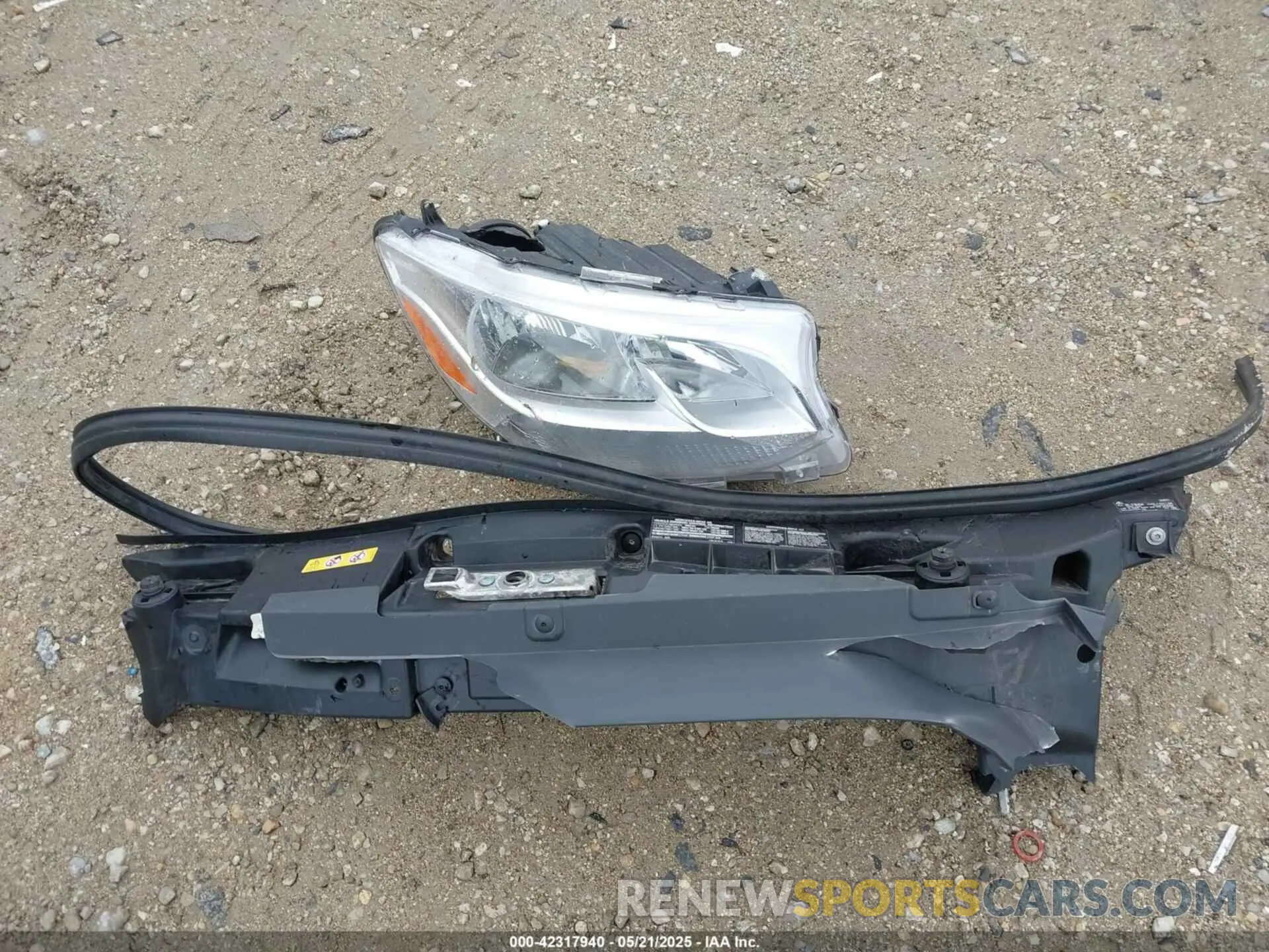 12 Photograph of a damaged car W1W4NBHY7RT181865 MERCEDES-BENZ SPRINTER 2500 2024
