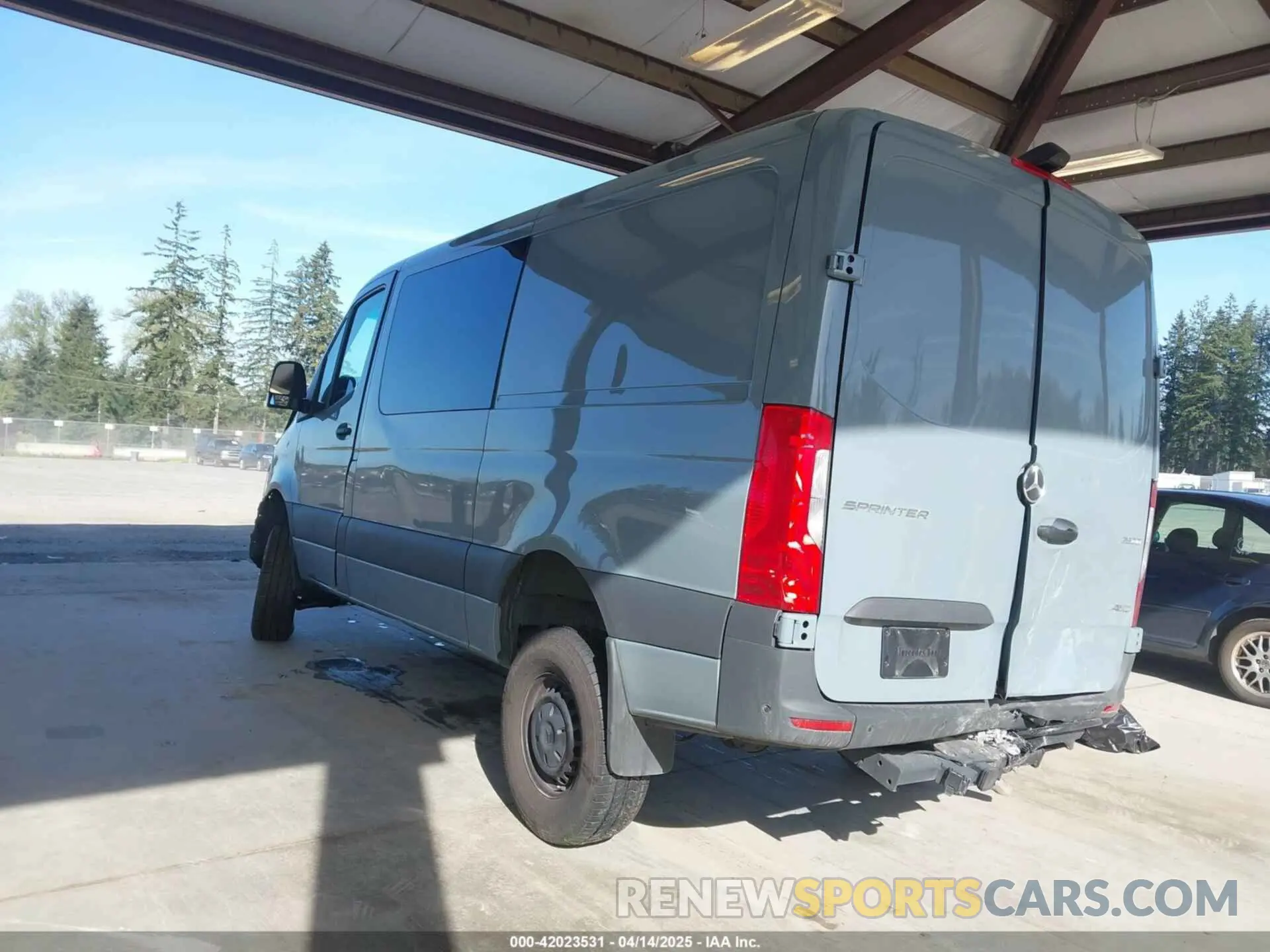 3 Photograph of a damaged car W1W4NBVYXRT192251 MERCEDES-BENZ SPRINTER 2500 2024