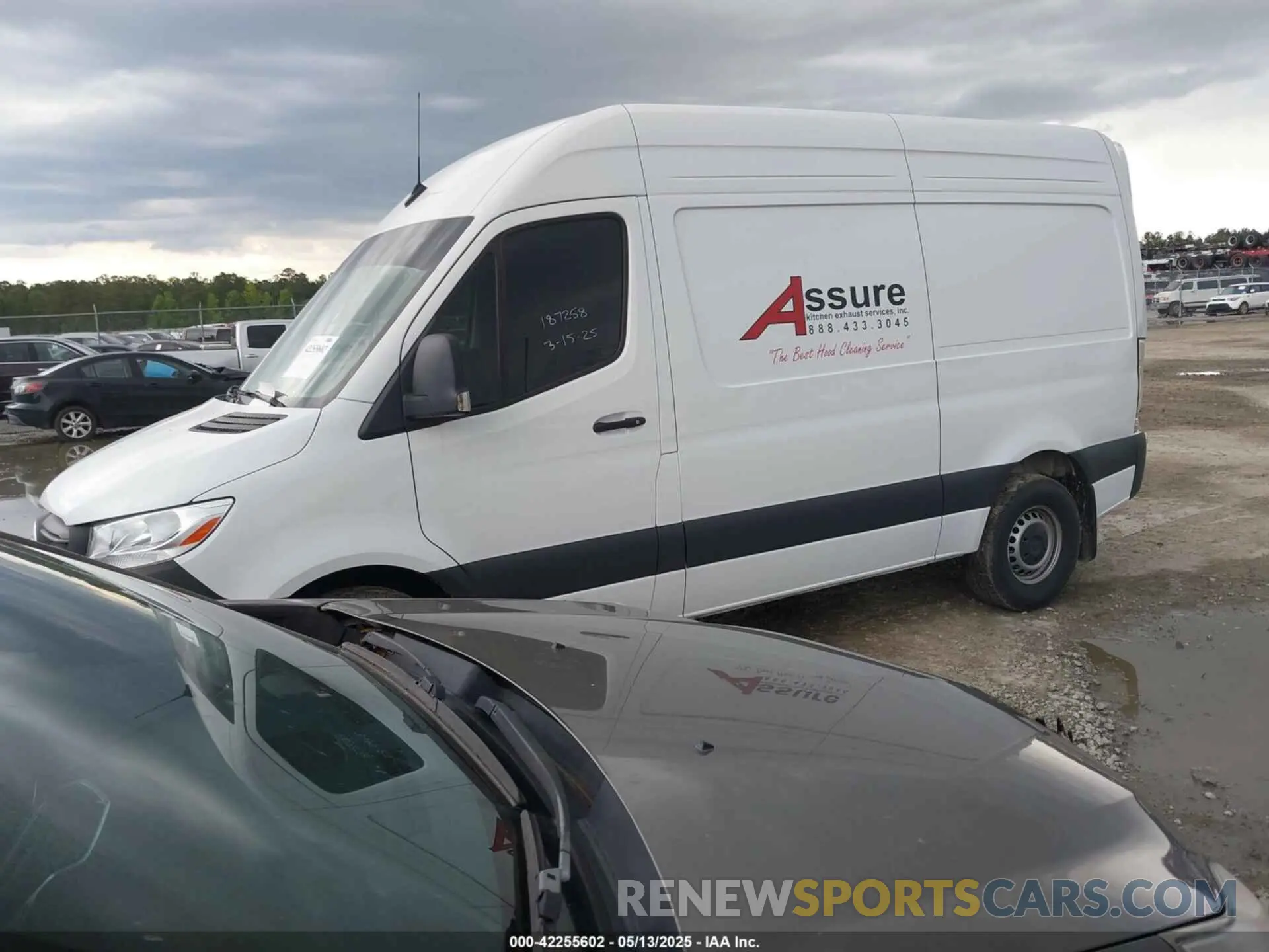 2 Photograph of a damaged car W1Y4KBHY5RT187258 MERCEDES-BENZ SPRINTER 2500 2024