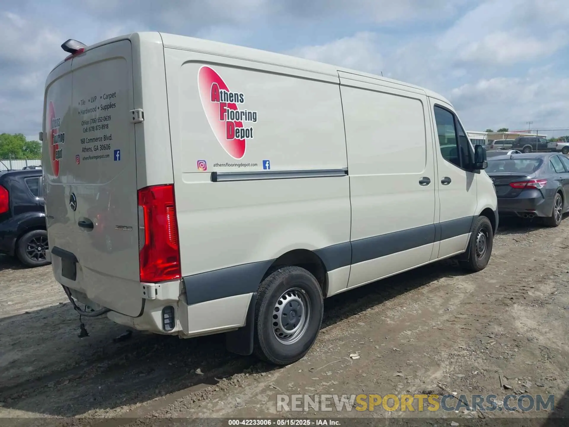 4 Photograph of a damaged car W1Y4KBHYXRT181245 MERCEDES-BENZ SPRINTER 2500 2024