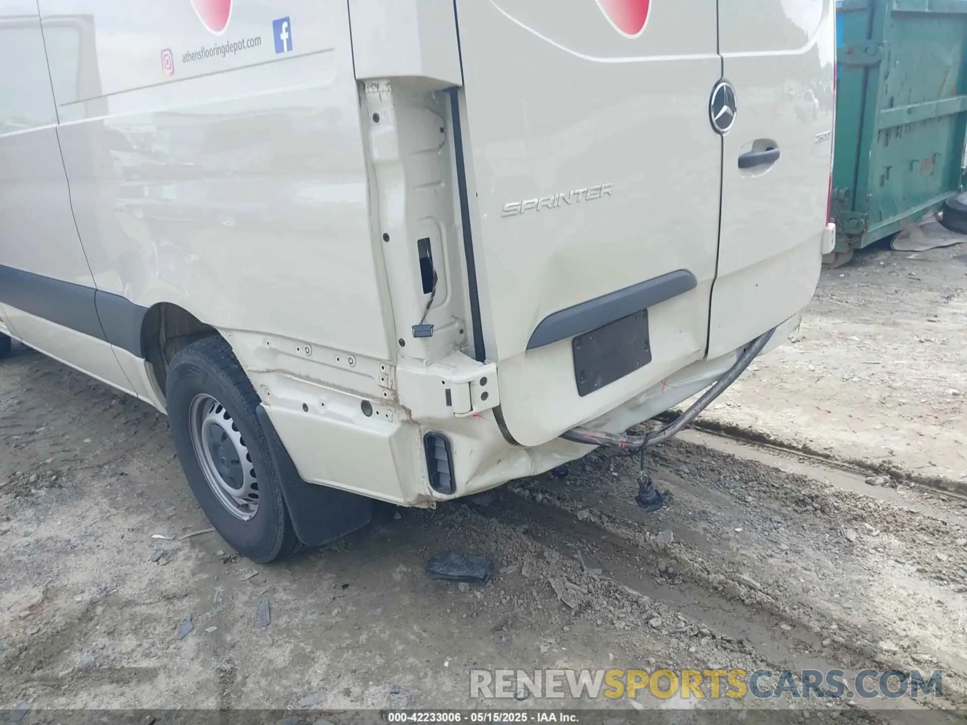 6 Photograph of a damaged car W1Y4KBHYXRT181245 MERCEDES-BENZ SPRINTER 2500 2024