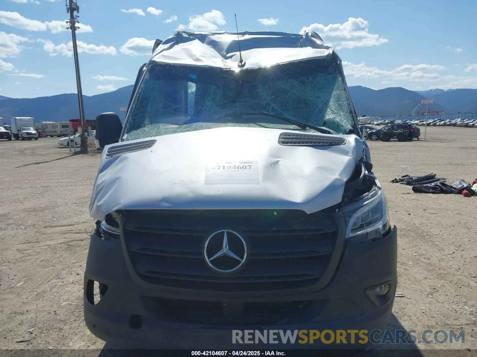 13 Photograph of a damaged car W1Y4KCHY3RT168035 MERCEDES-BENZ SPRINTER 2500 2024