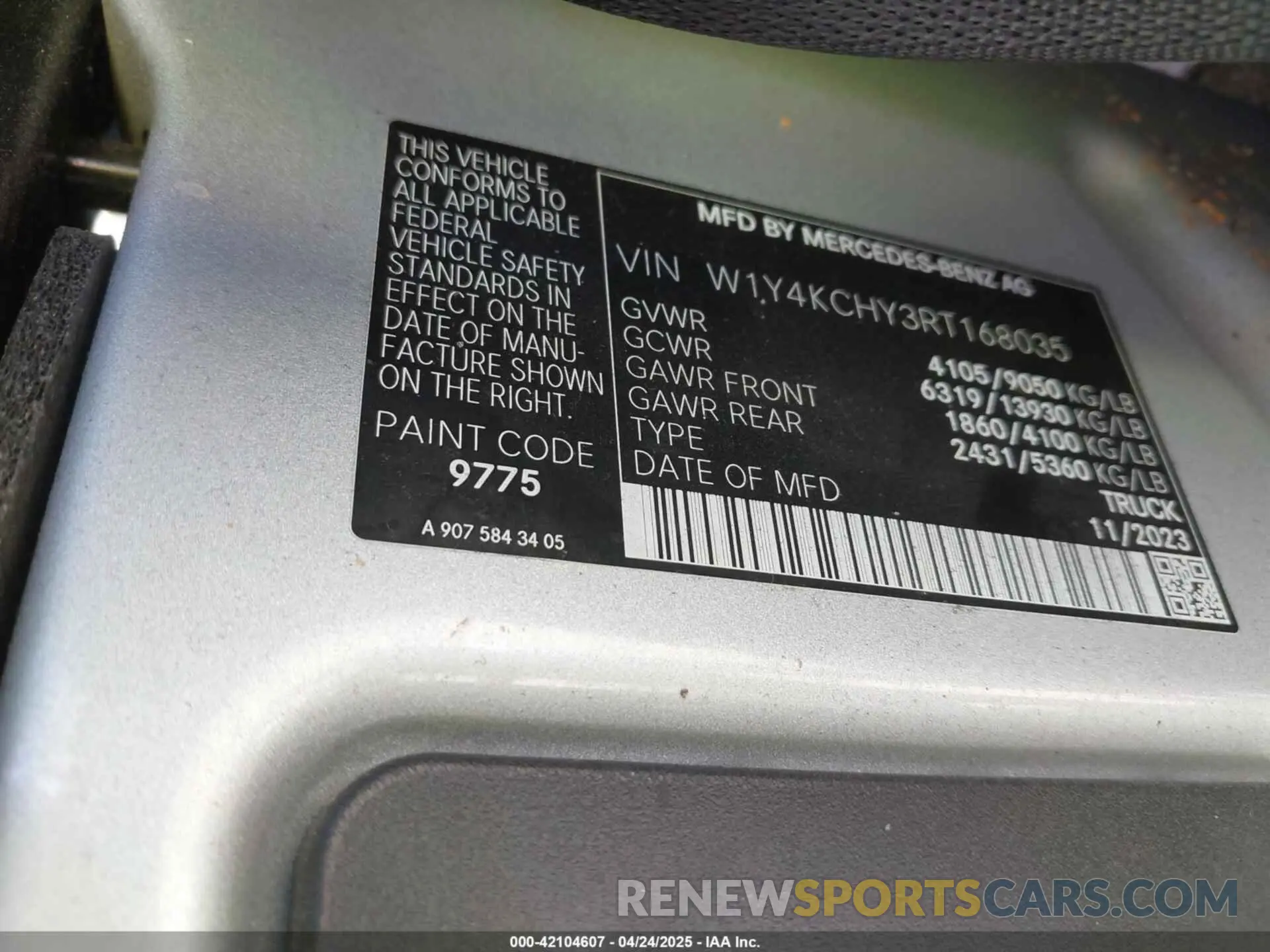 9 Photograph of a damaged car W1Y4KCHY3RT168035 MERCEDES-BENZ SPRINTER 2500 2024