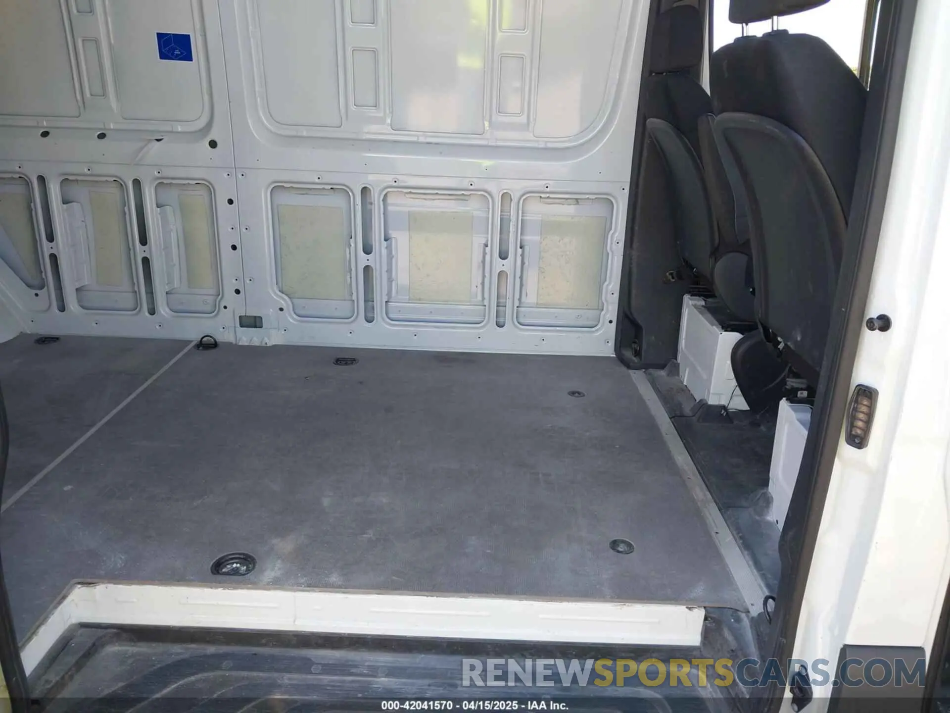 8 Photograph of a damaged car W1Y4KCHY7RT179877 MERCEDES-BENZ SPRINTER 2500 2024