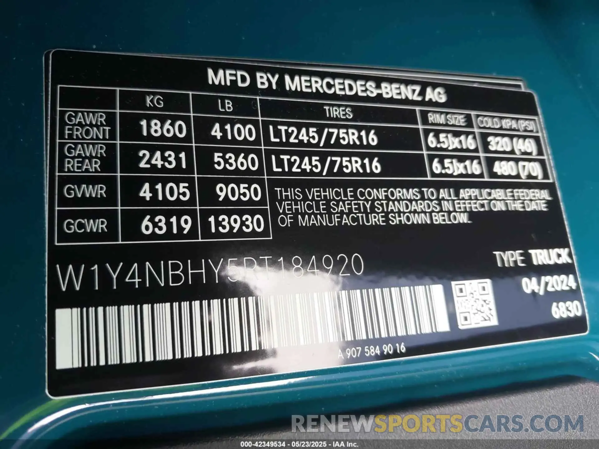 9 Photograph of a damaged car W1Y4NBHY5RT184920 MERCEDES-BENZ SPRINTER 2500 2024