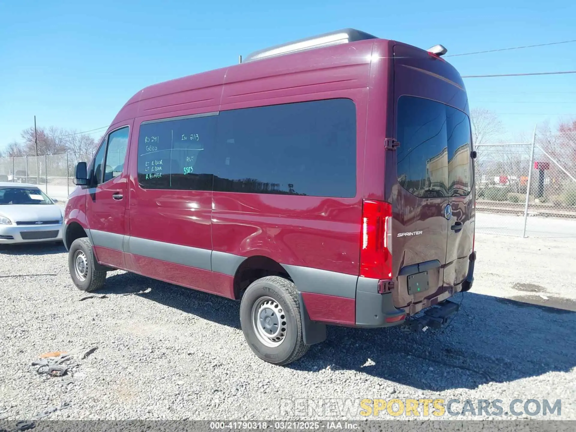 3 Photograph of a damaged car W1Z4NFVY9RP708618 MERCEDES-BENZ SPRINTER 2500 2024