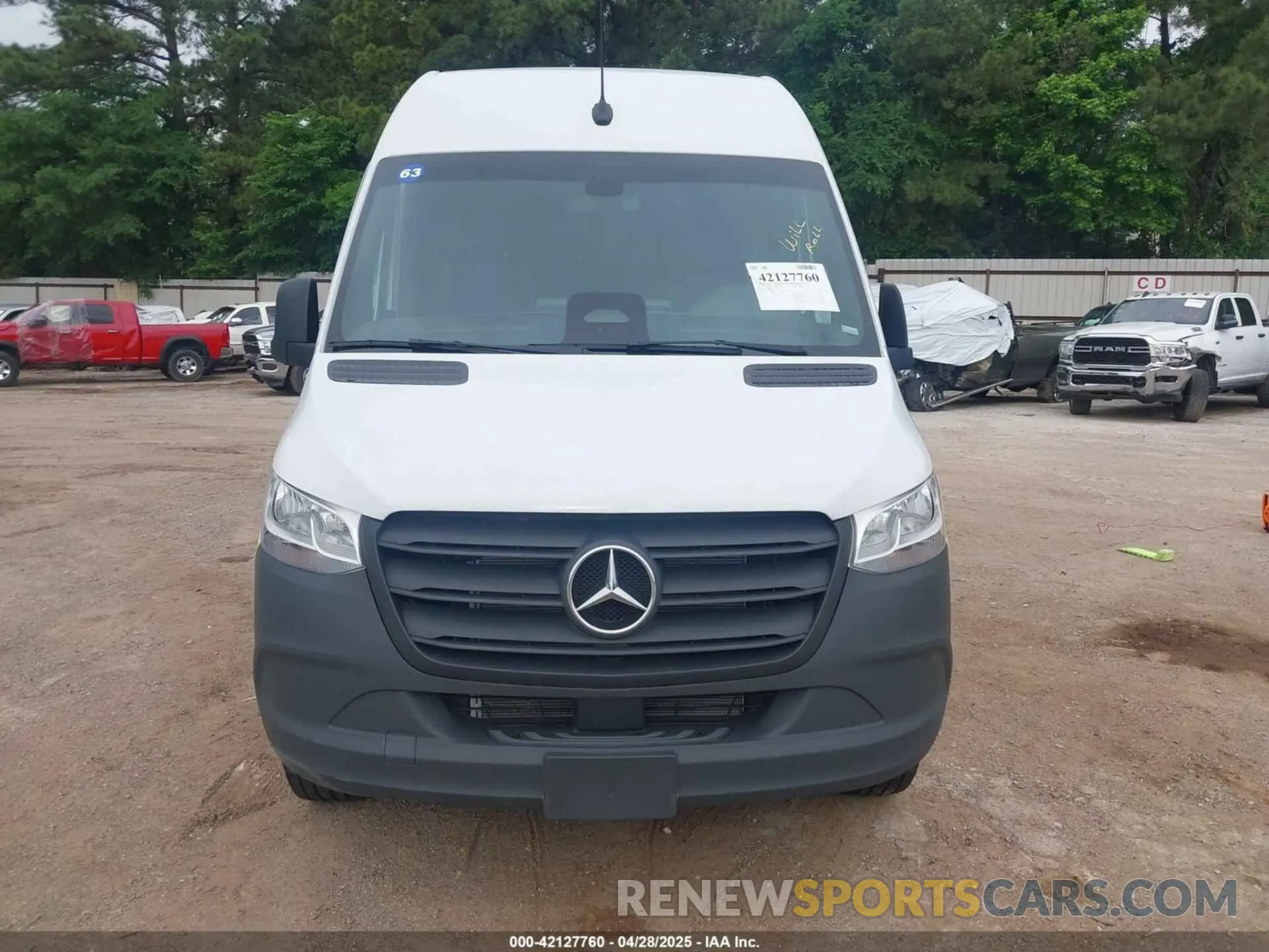 6 Photograph of a damaged car W1Y4KBHY6ST202145 MERCEDES-BENZ SPRINTER 2500 2025