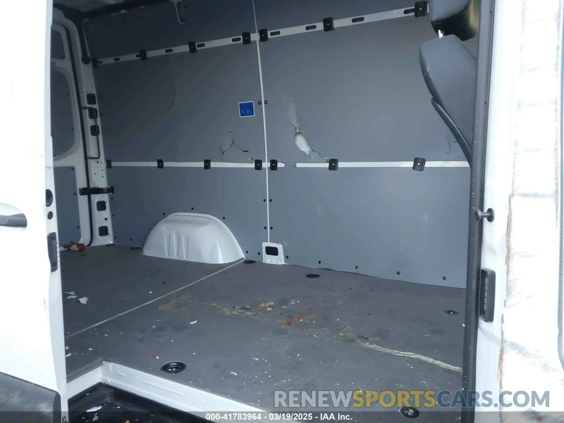 8 Photograph of a damaged car W1Y4KBHY8ST203488 MERCEDES-BENZ SPRINTER 2500 2025
