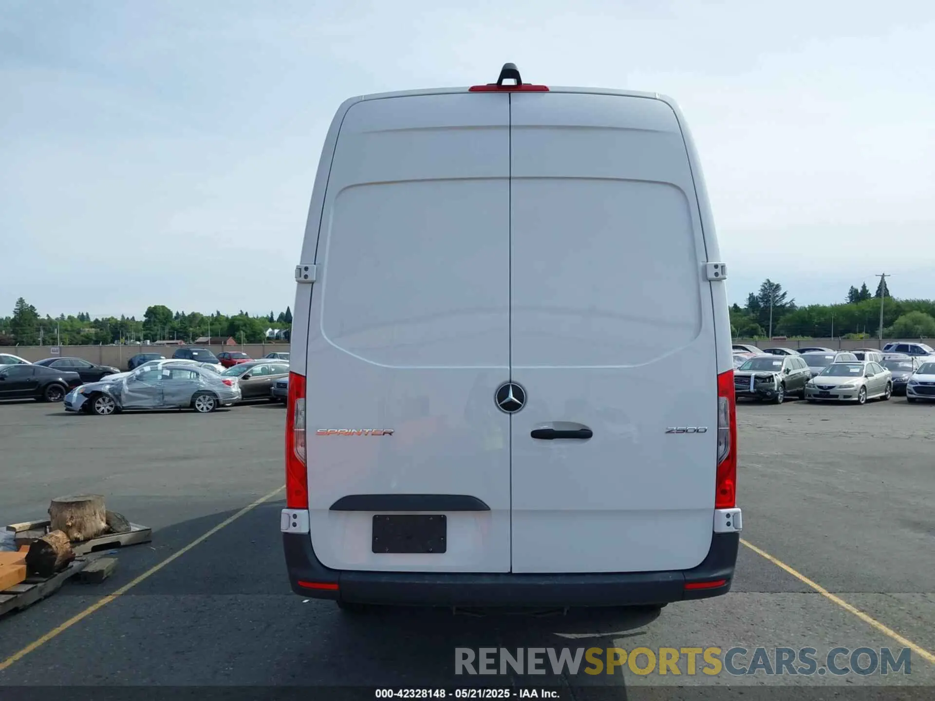 17 Photograph of a damaged car W1Y4KCHY5ST201770 MERCEDES-BENZ SPRINTER 2500 2025