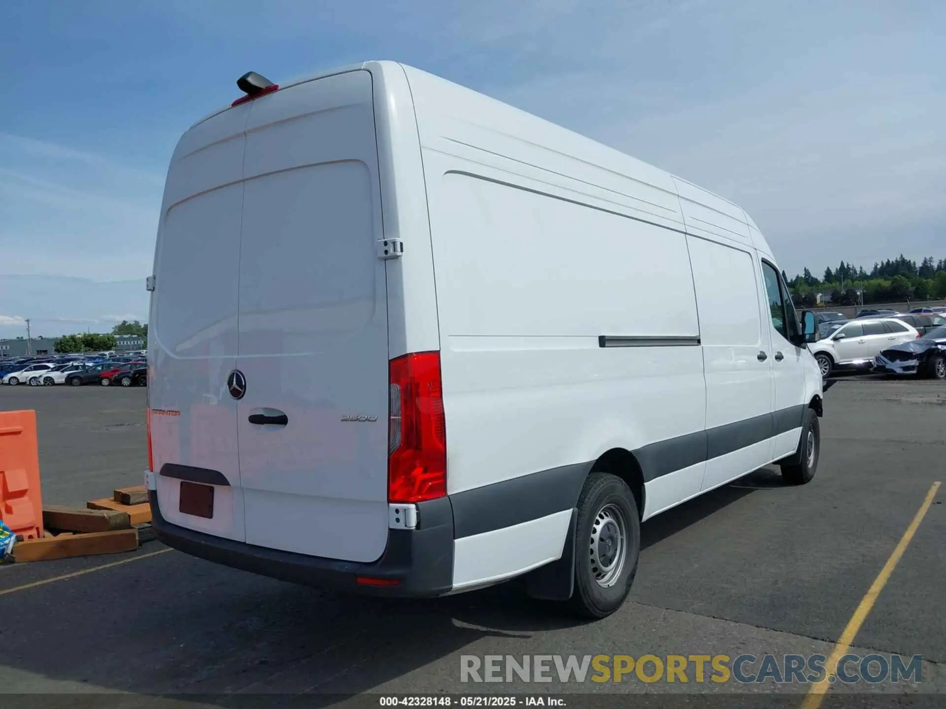 4 Photograph of a damaged car W1Y4KCHY5ST201770 MERCEDES-BENZ SPRINTER 2500 2025