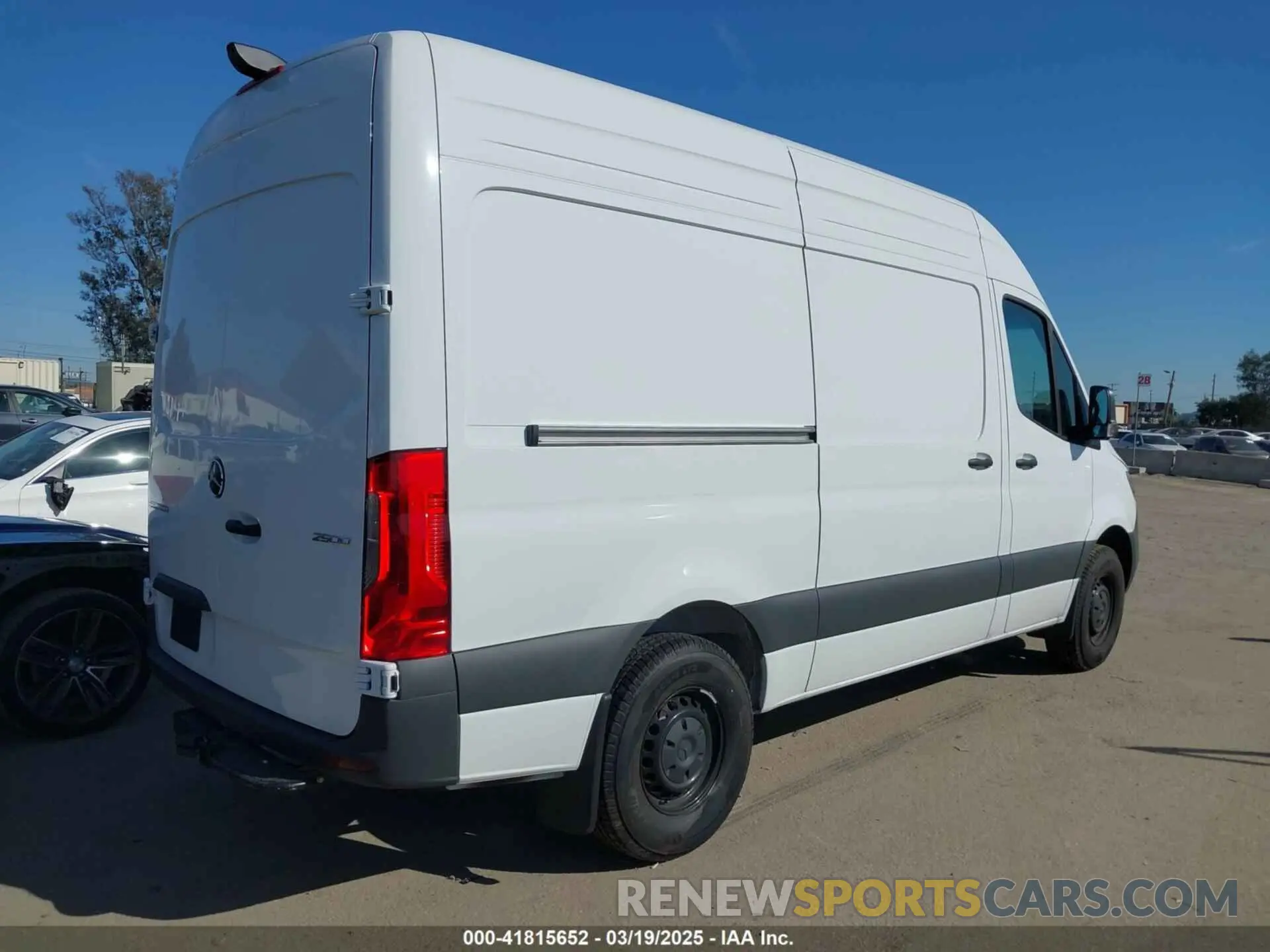 4 Photograph of a damaged car W1Y4NBHY4ST205052 MERCEDES-BENZ SPRINTER 2500 2025