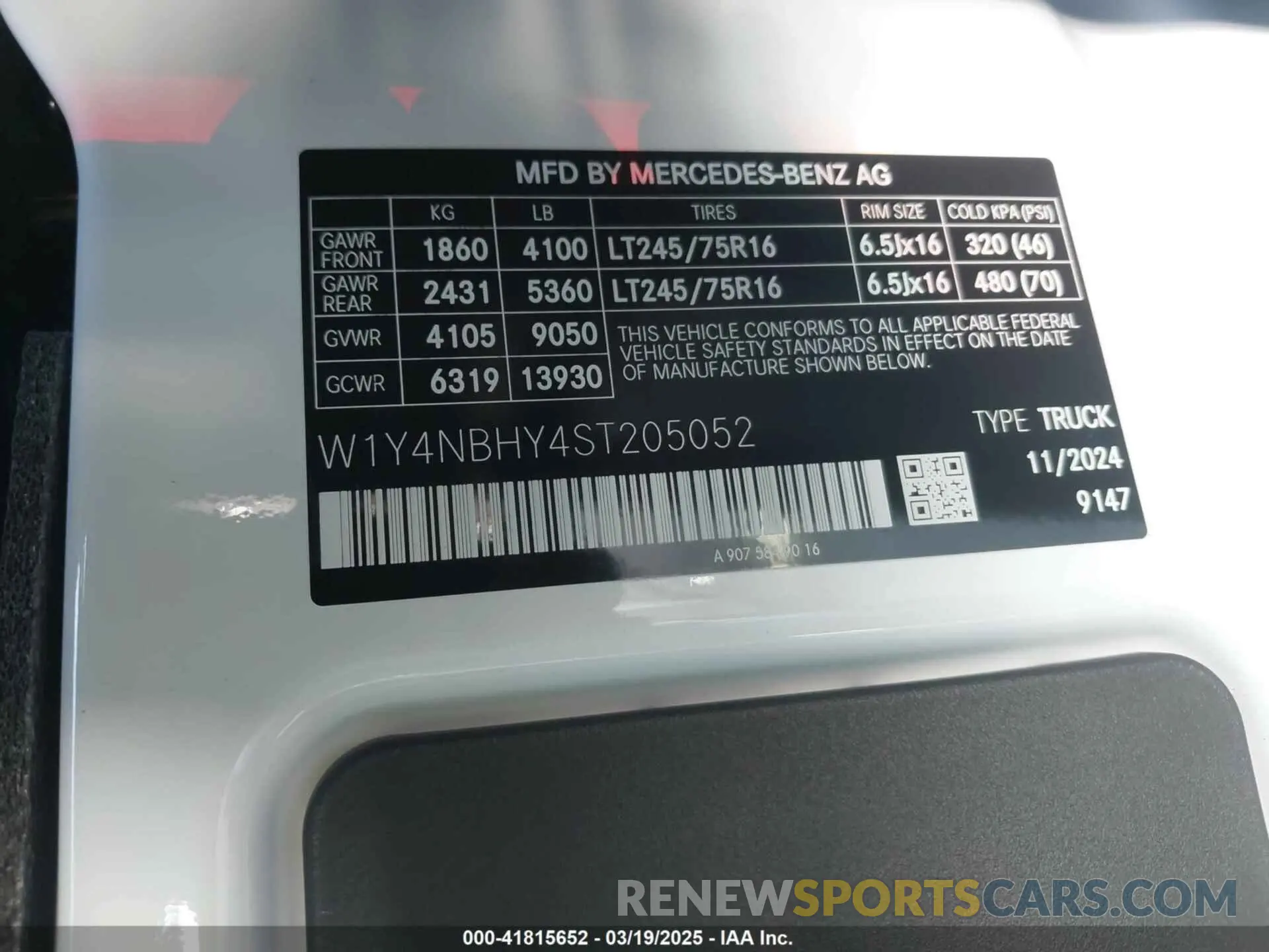 9 Photograph of a damaged car W1Y4NBHY4ST205052 MERCEDES-BENZ SPRINTER 2500 2025